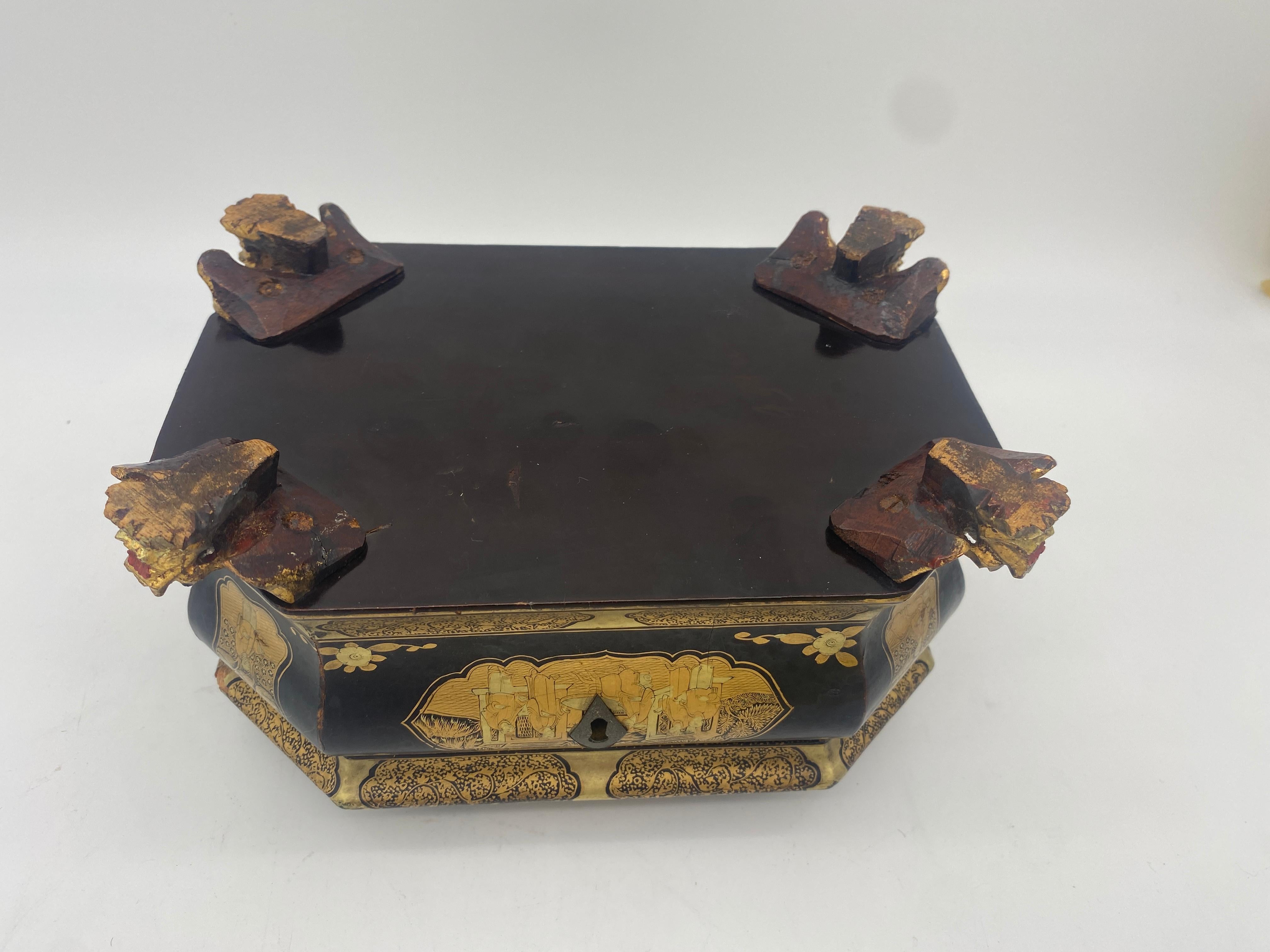 19th Century Antique Gilt Lacquer Chinese Tea Caddy For Sale 8