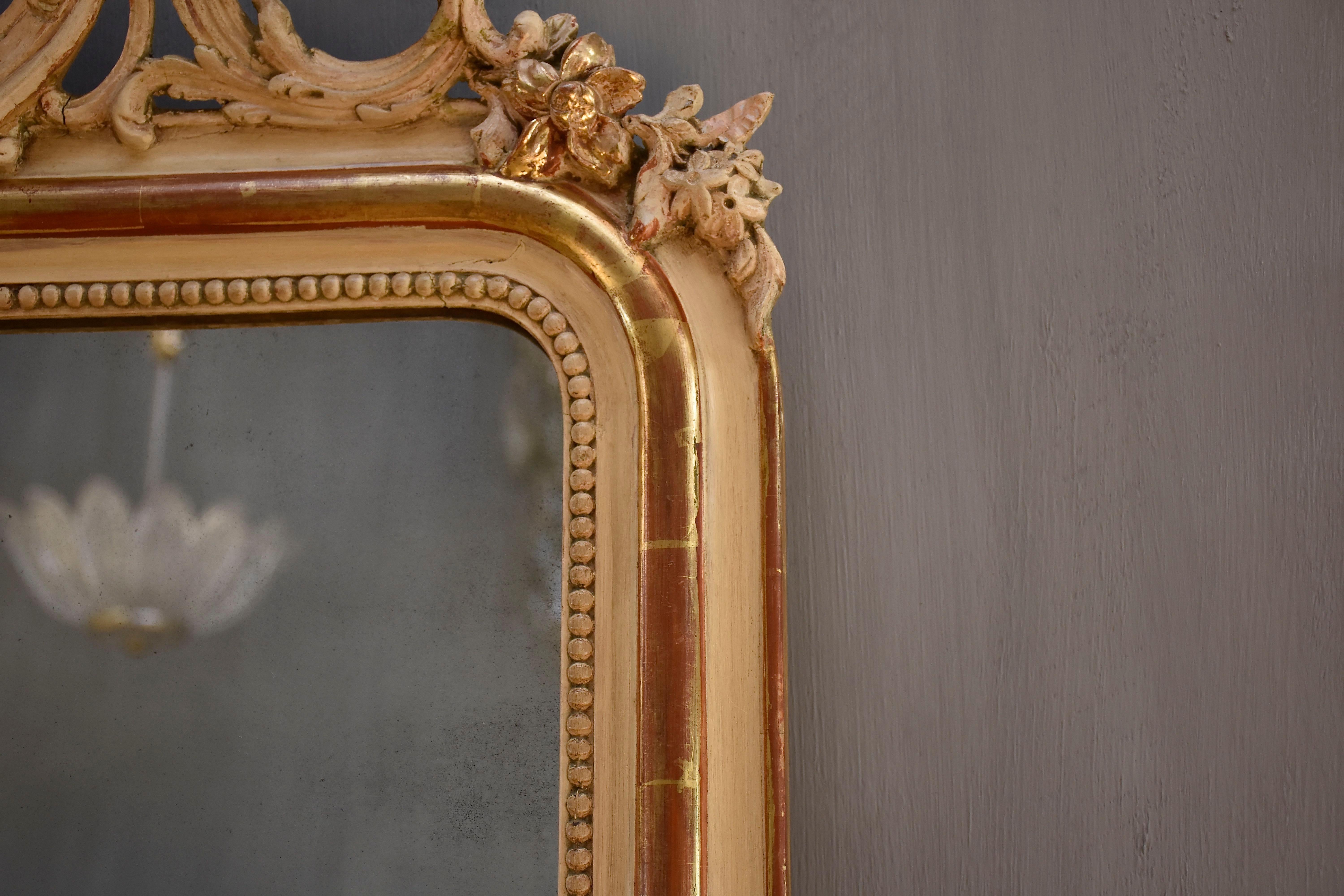 19th century antique giltwood and carved French mirror Louis-Philippe For Sale 4