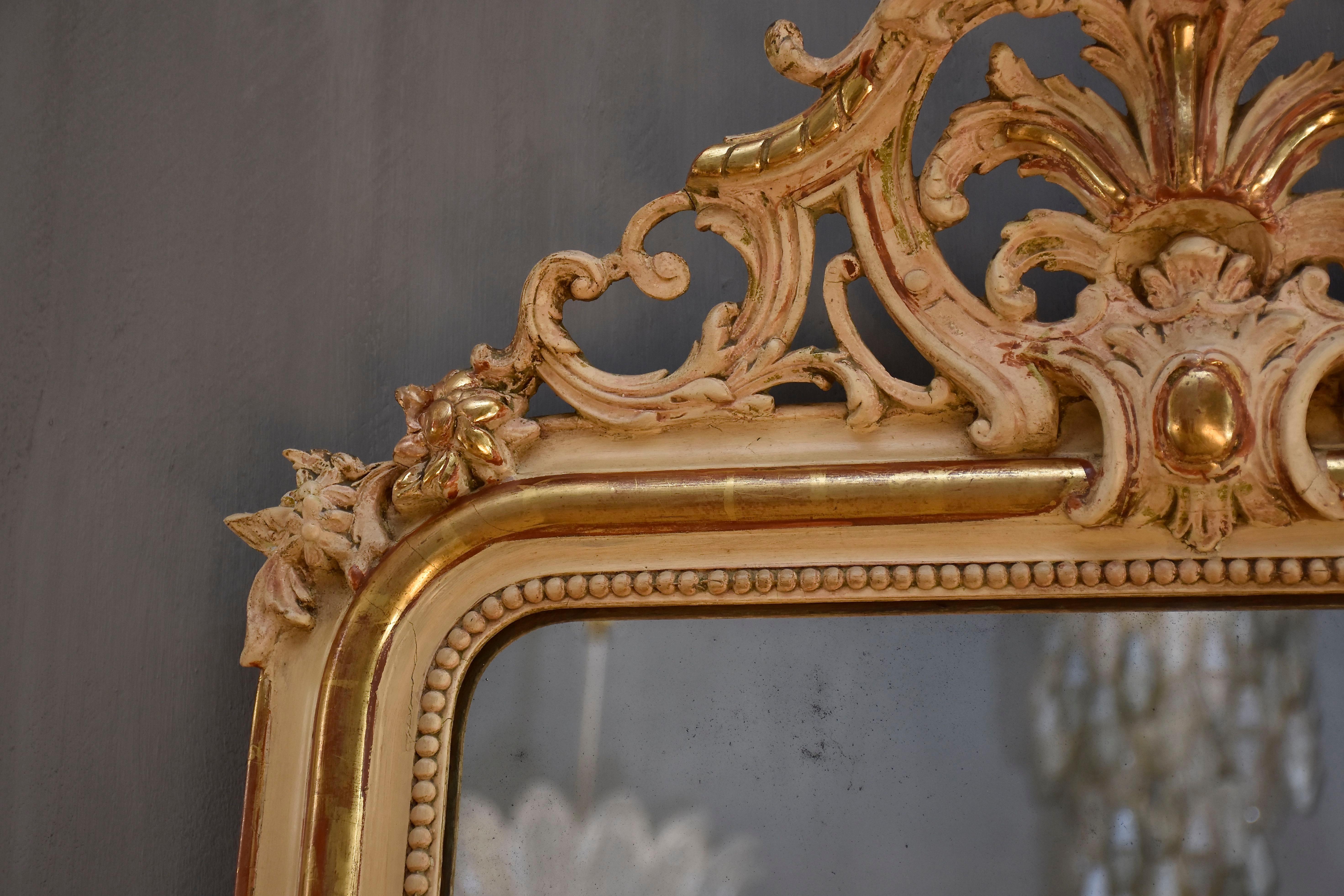 19th century antique giltwood and carved French mirror Louis-Philippe For Sale 1