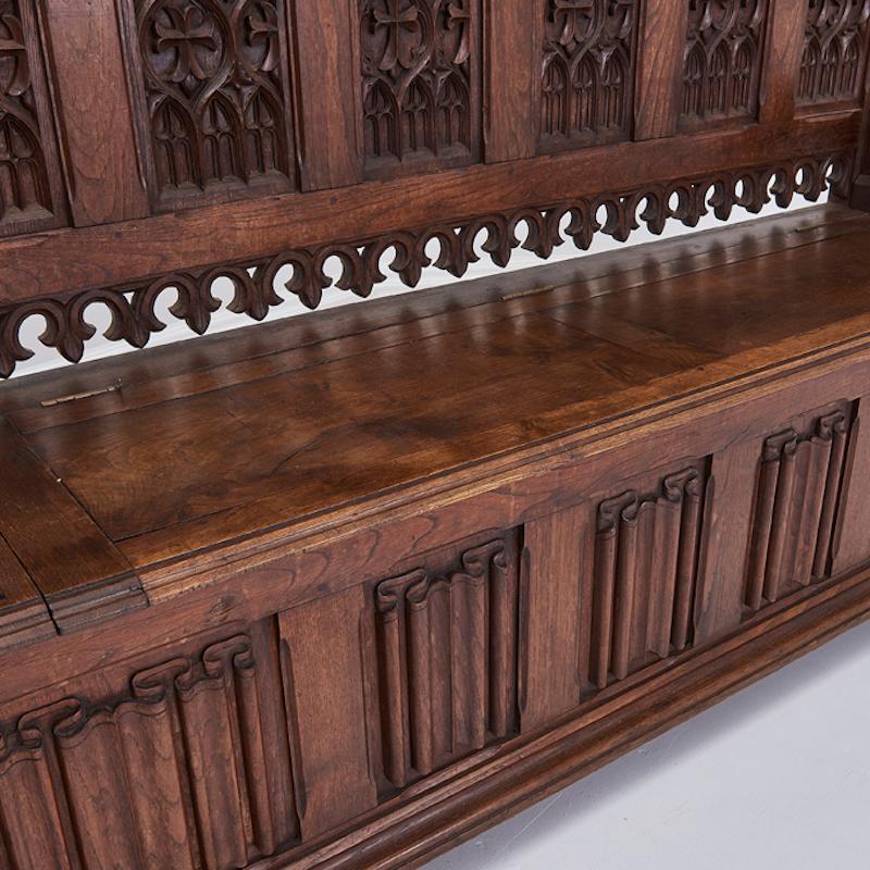 Banc d'église néo-gothique ancien du 19ème siècle Bon état - En vente à London, GB