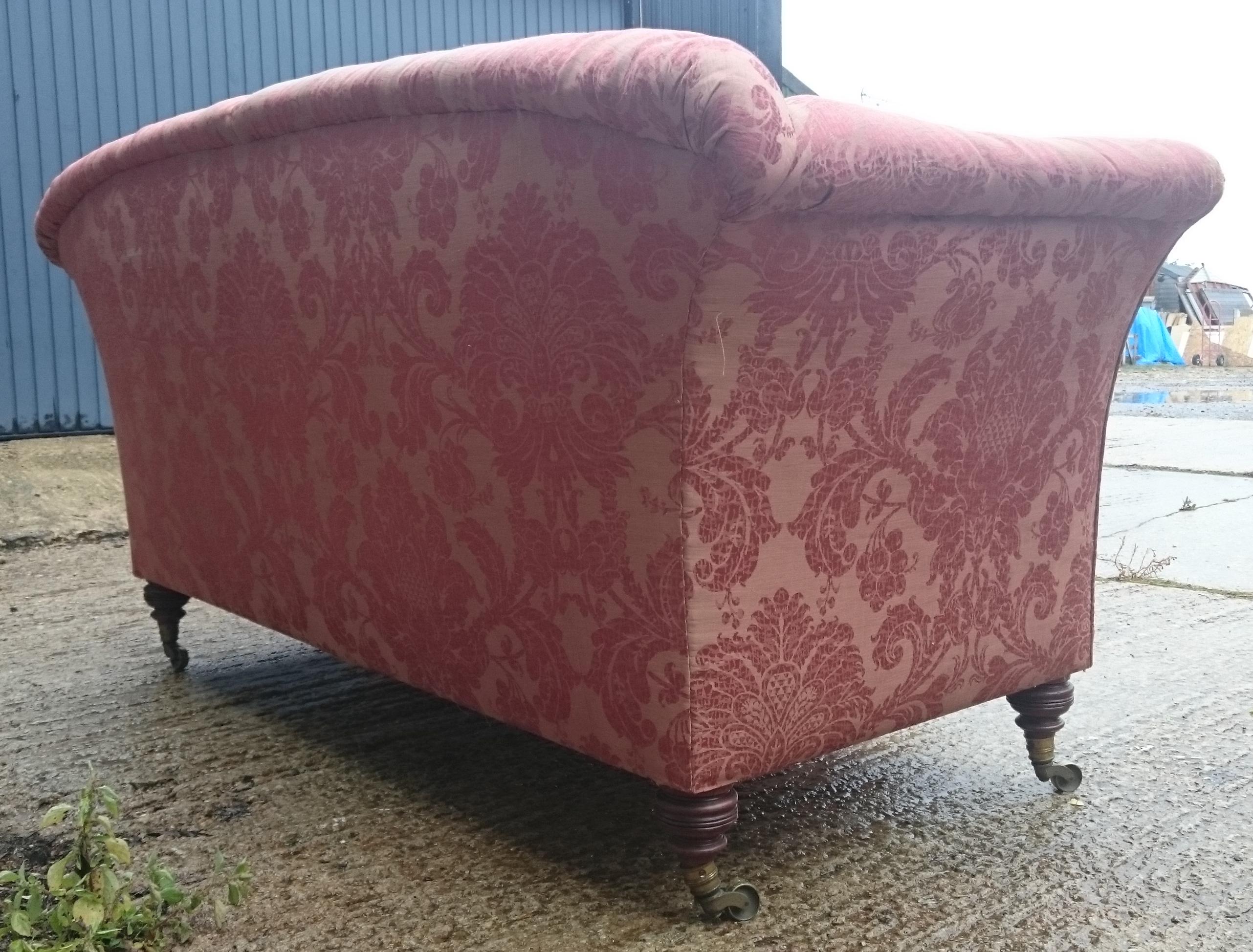 19th Century Antique Grantley Sofa by Howard and Sons of London In Good Condition In Gloucestershire, GB