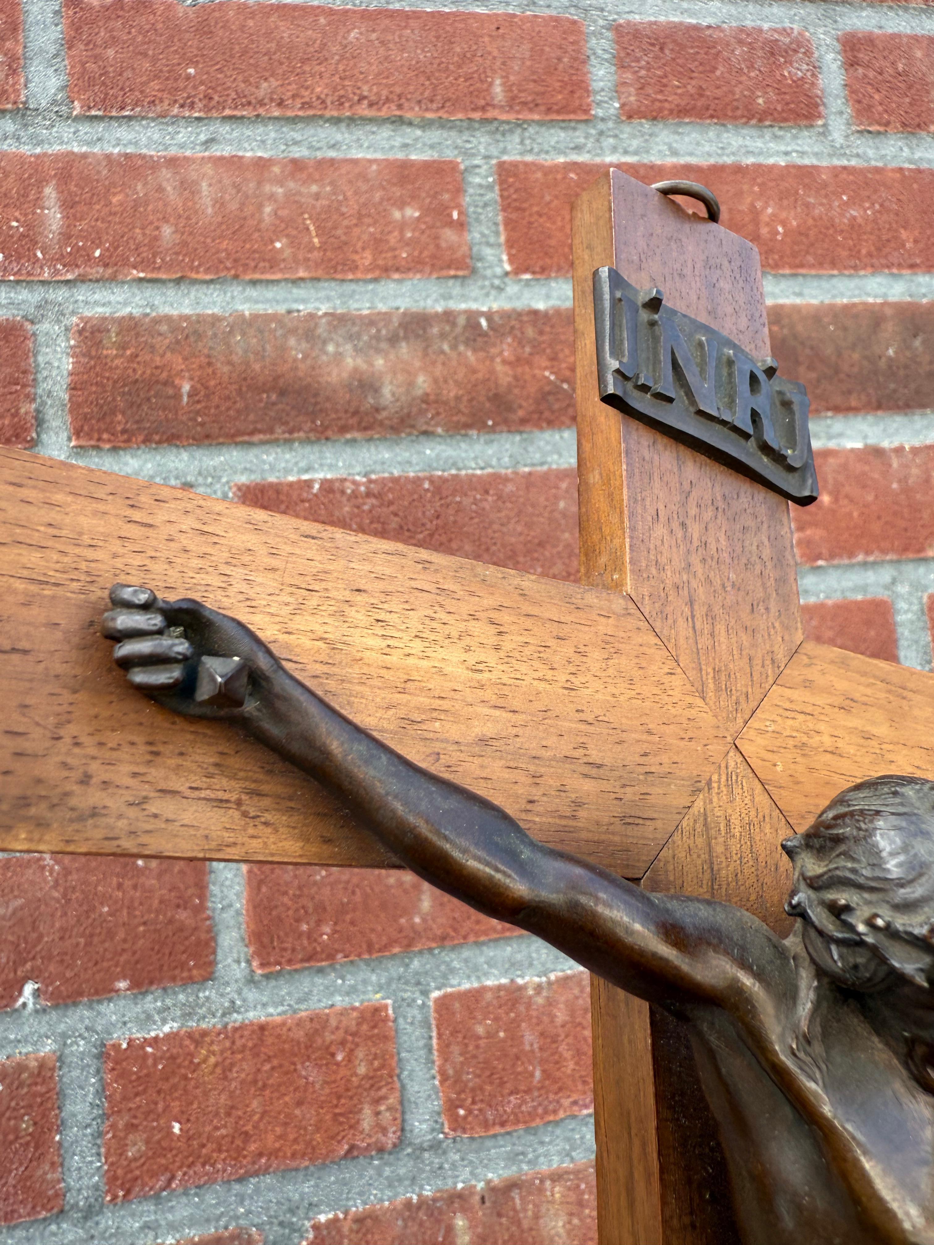 19th Century, Antique, Great Quality Bronze Wall Crucifix Signed: F. Barbedienne For Sale 2