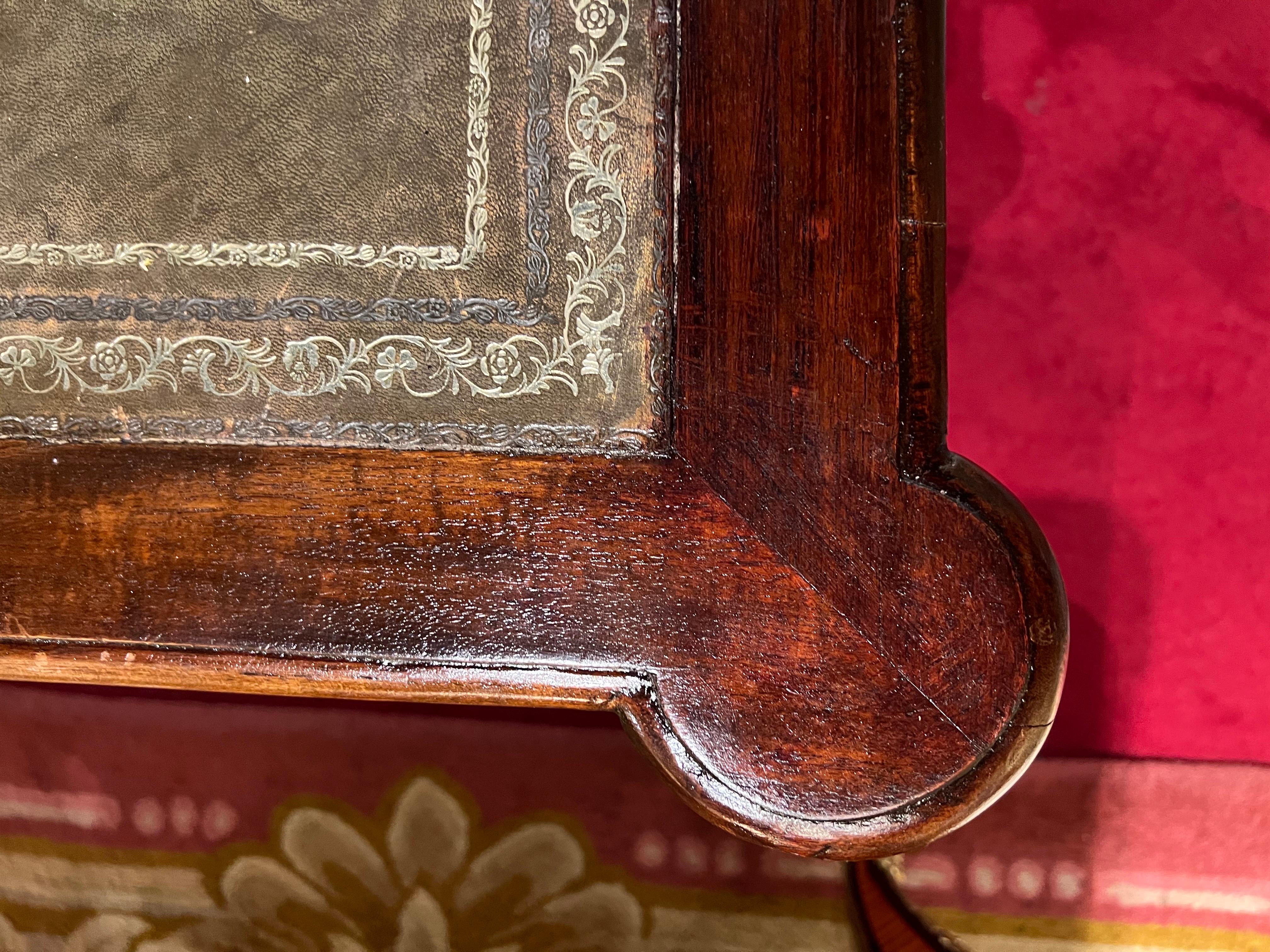 Antiker historischer Damen-Schreibtisch aus englischem Mahagoni des 19. Jahrhunderts 1860-1880 im Angebot 10