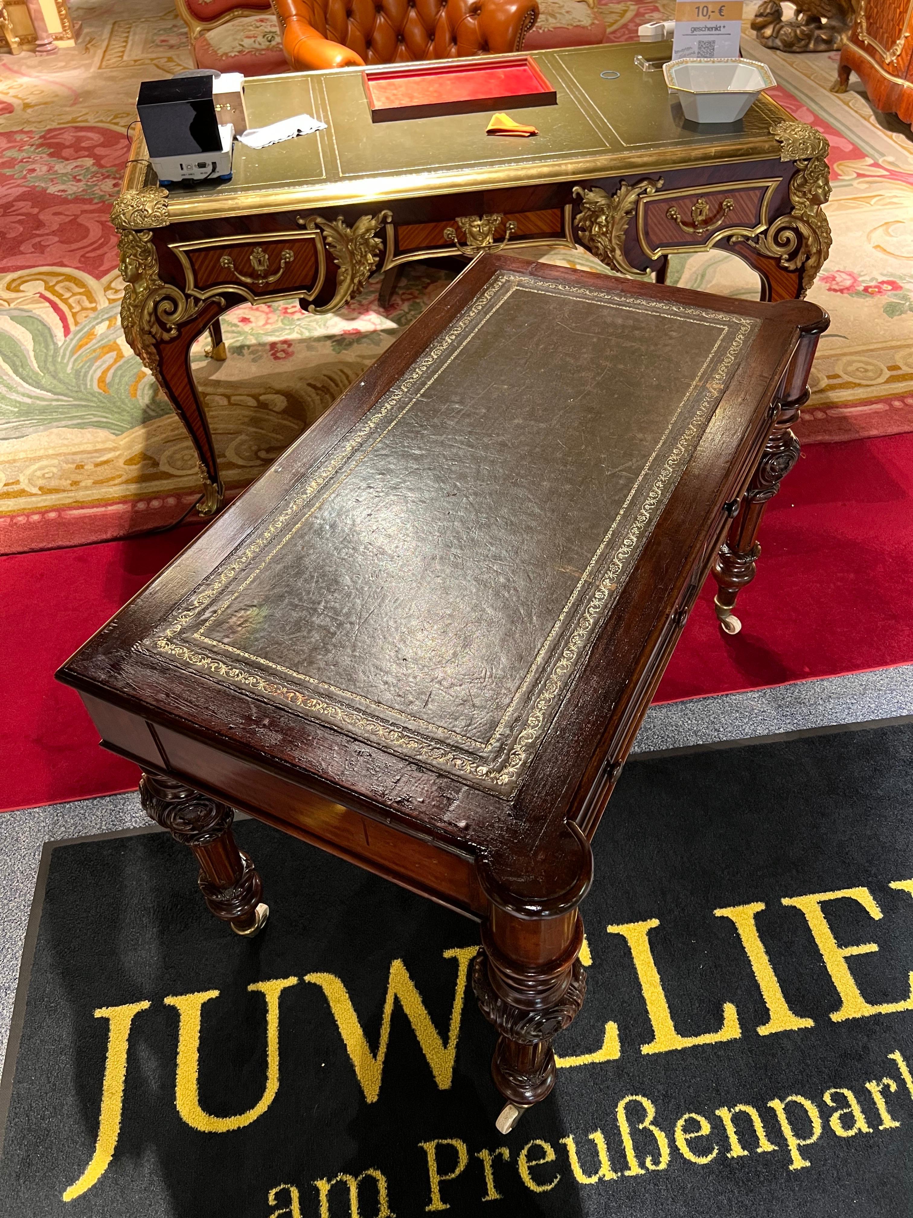 Antiker historischer Damen-Schreibtisch aus englischem Mahagoni des 19. Jahrhunderts 1860-1880 im Angebot 3