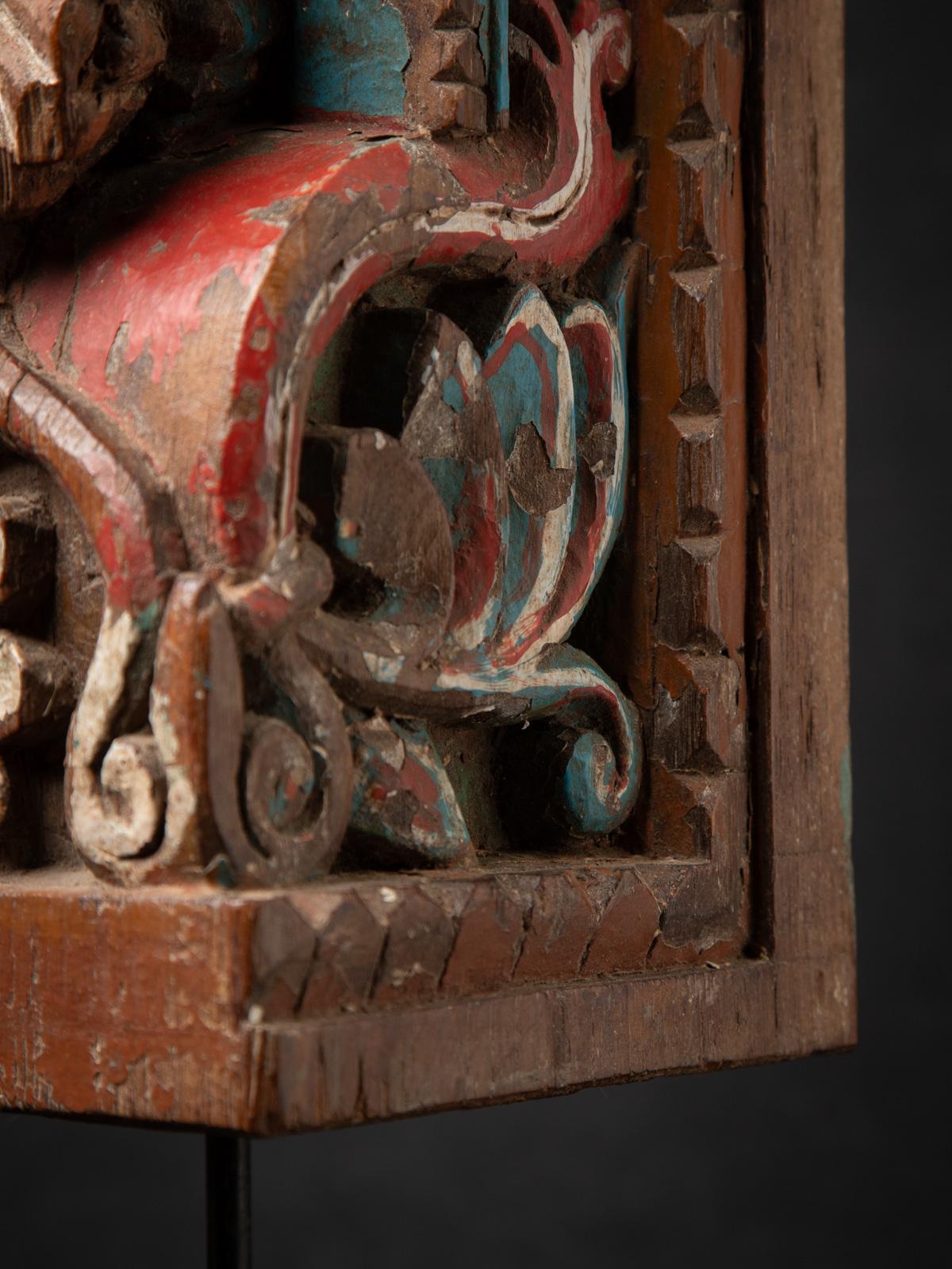 19th century Antique Indian wooden Temple panel from India For Sale 8
