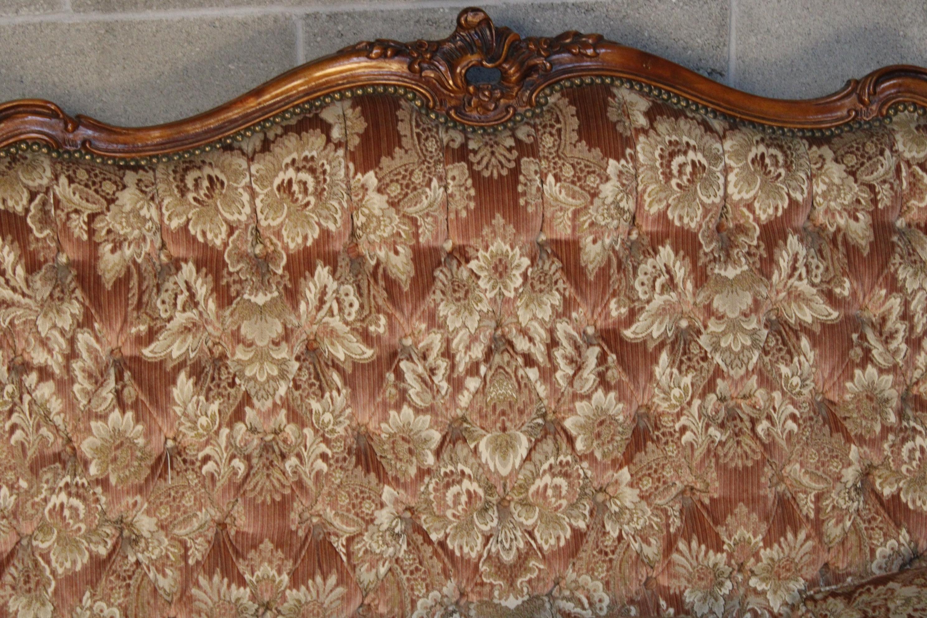 Baroque Italian Walnut Sofa For Sale