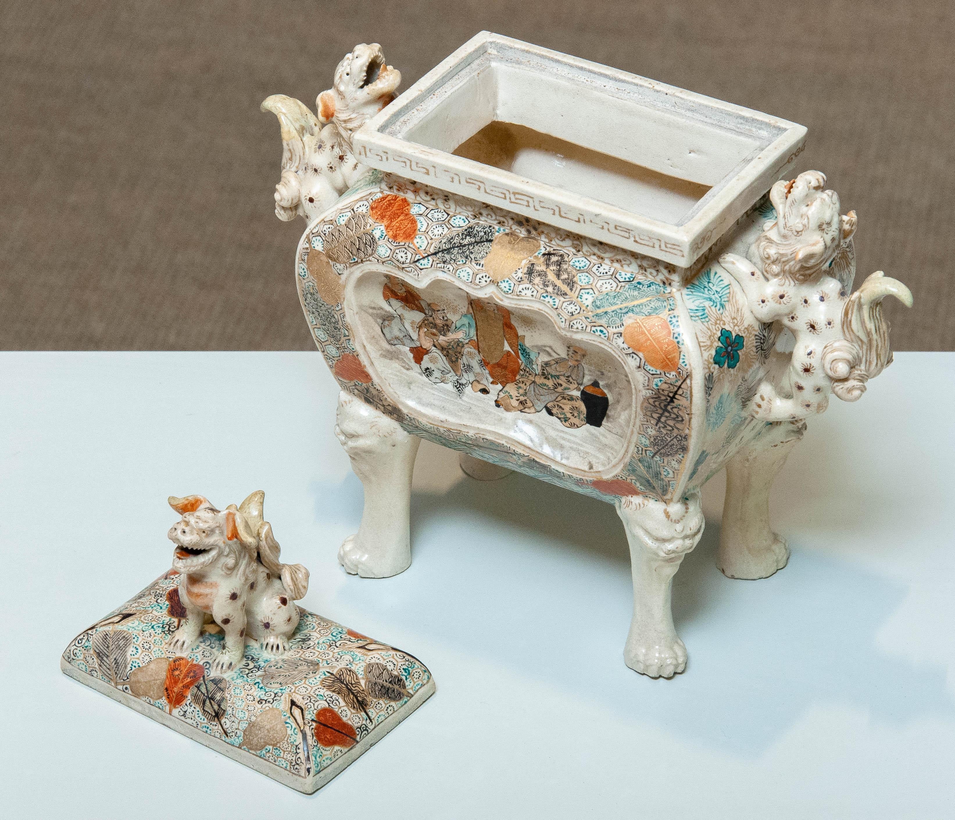 Ancien chien chinois de la dynastie Qing Dinasty en céramique protégé par Fang Ding en vente 5