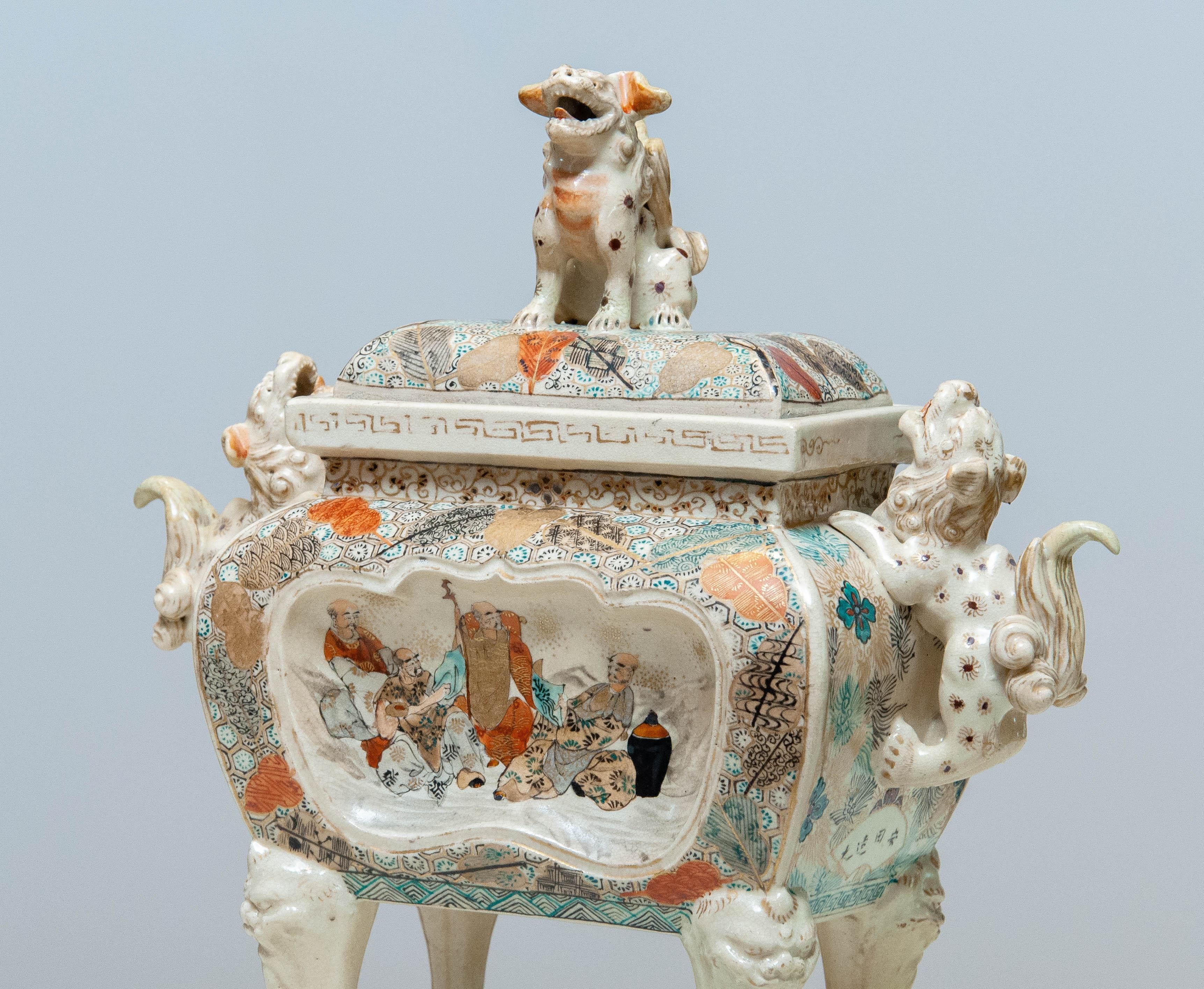 Antike chinesische Fu Foo-Hunde aus geschützter Keramik, Qing Dinasty (Qing-Dynastie) im Angebot