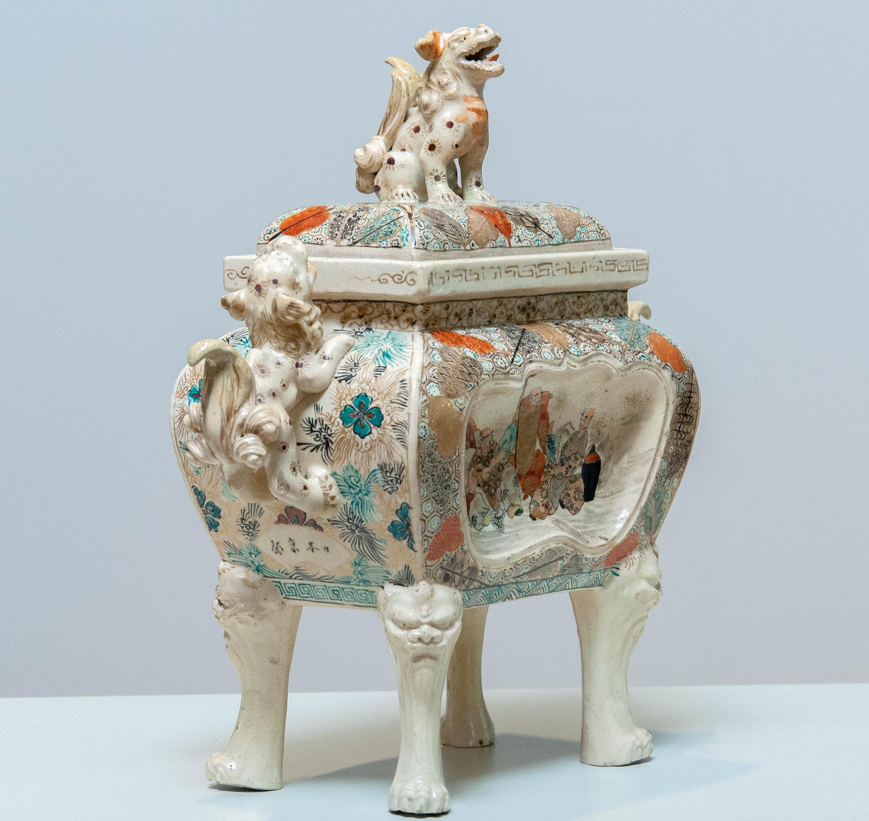 Antike chinesische Fu Foo-Hunde aus geschützter Keramik, Qing Dinasty im Angebot 1
