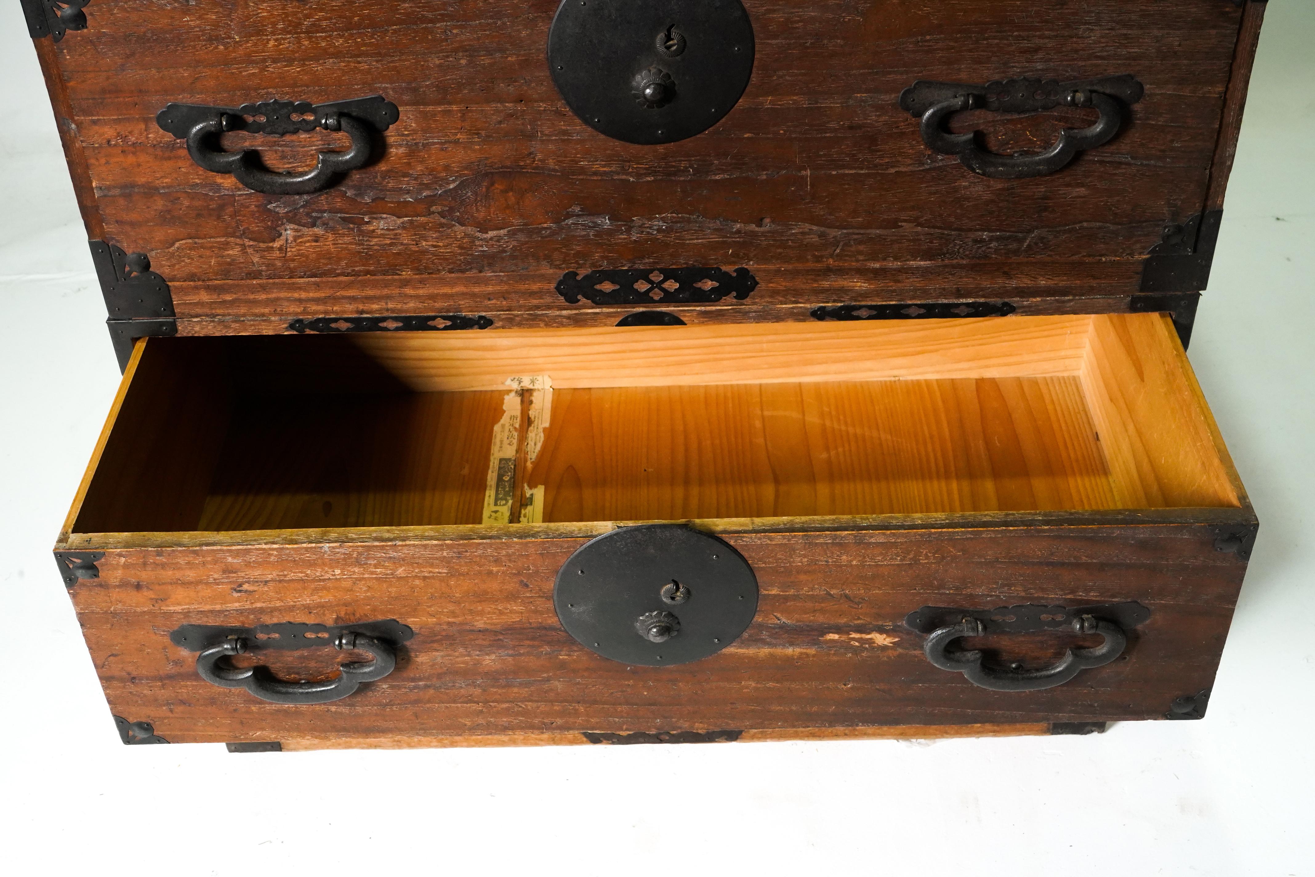 All Original C. 1850 Japanese Tansu Chest, 2 Parts For Sale 4