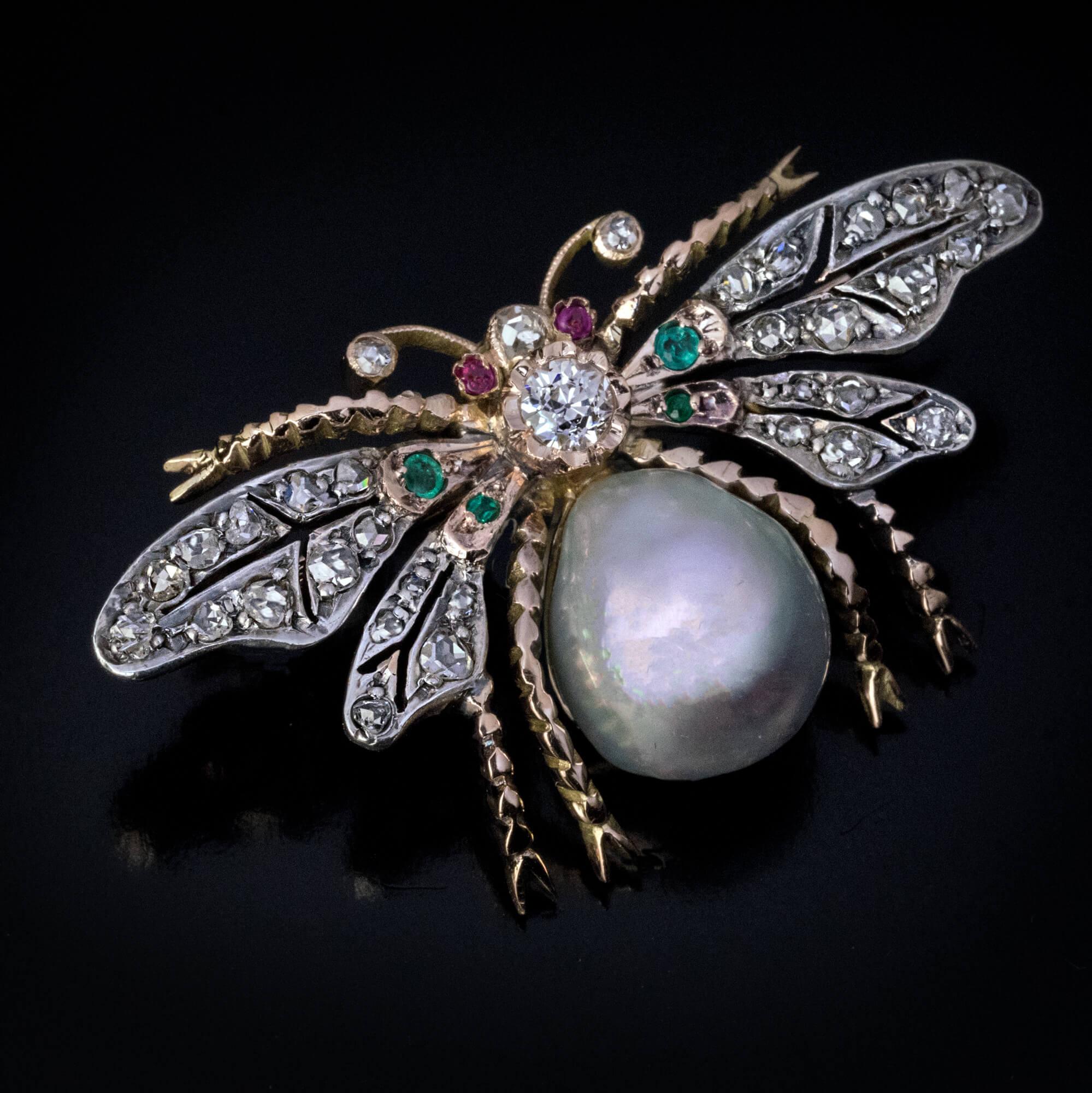 19th Century Antique Jeweled Butterfly Brooch Pin In Excellent Condition In Chicago, IL