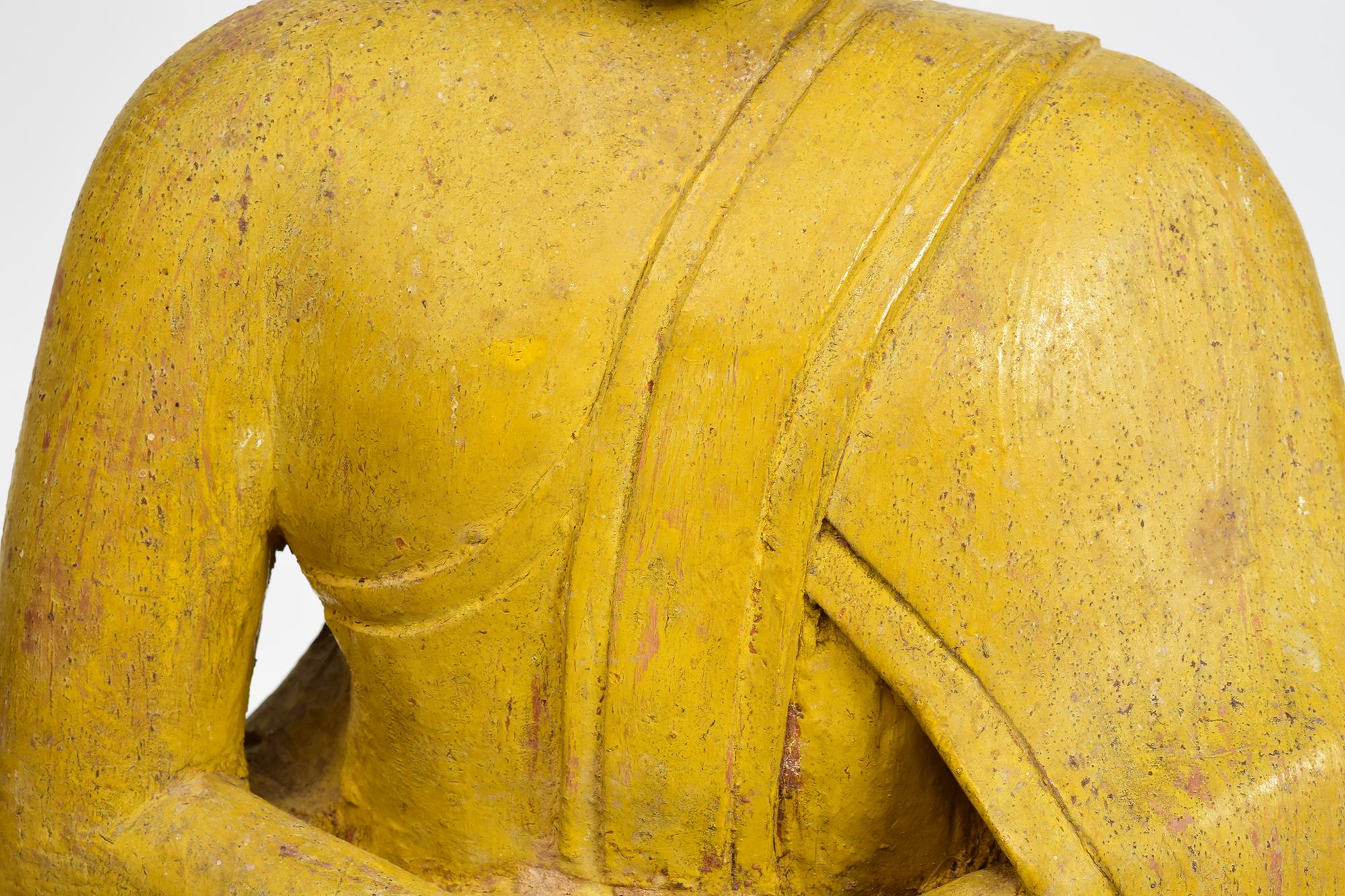 19. Jahrhundert, Antiker sitzender Buddha aus Khmer-Holz (Kambodschanisch) im Angebot