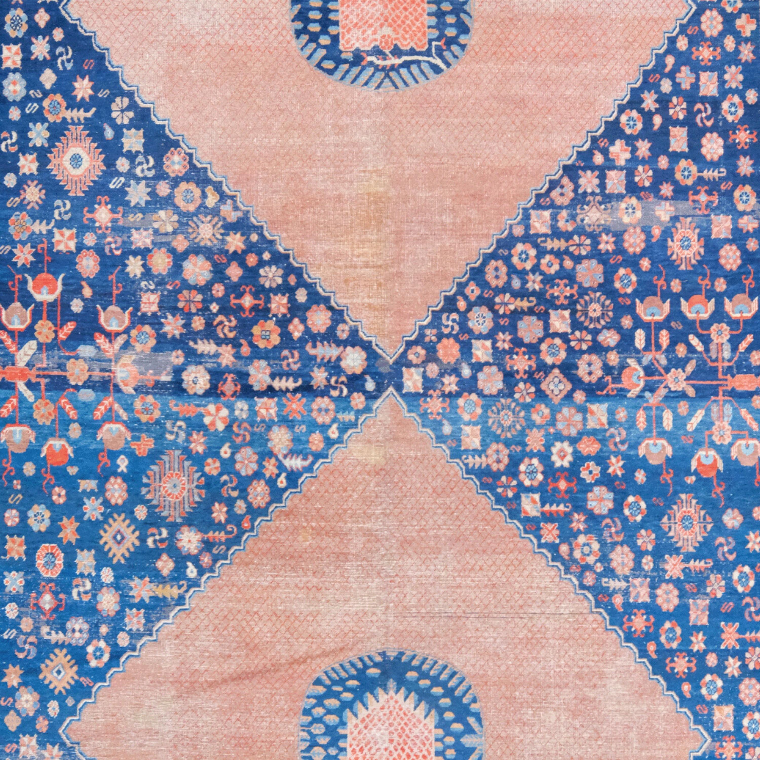 Centrasiatique Tapis Khotan ancien du 19ème siècle - Tapis en laine d'Asie centrale, tapis de zone en vente