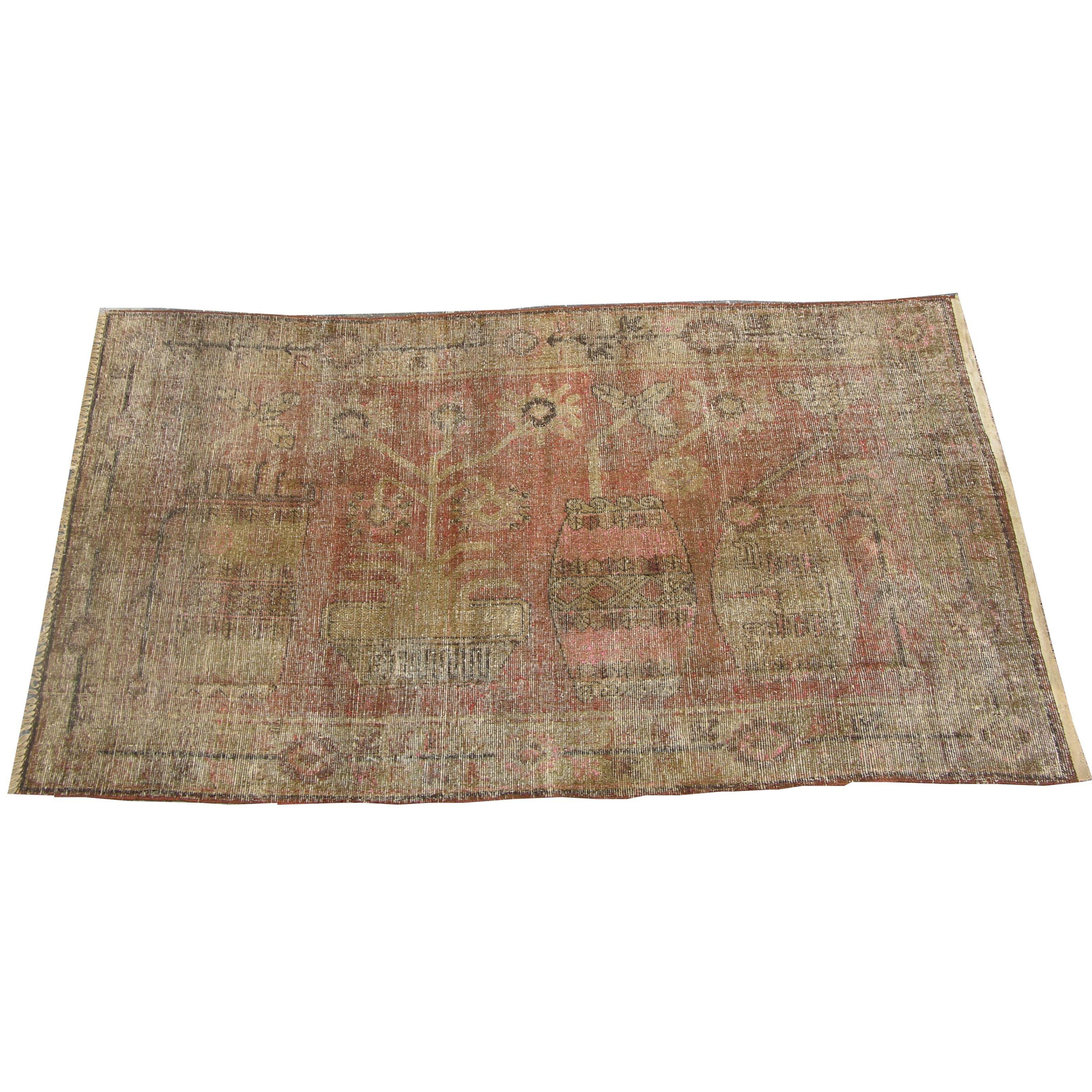 19th Century Antique Khotan Samarkand Rug 8'5'' X 4'10'' In Good Condition For Sale In Los Angeles, US