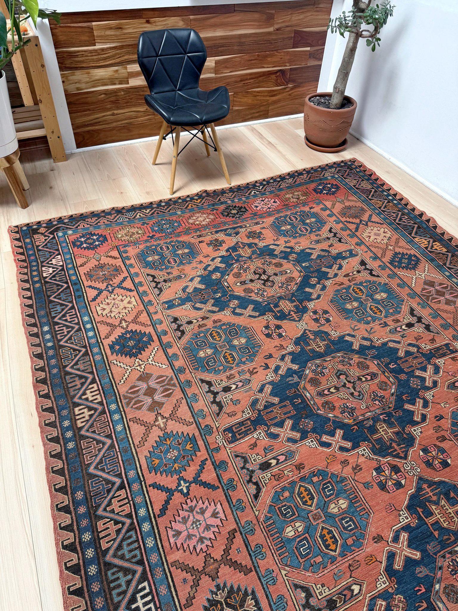 Antico Konagkend Soumak del 19° secolo - Tappeto caucasico - 7′2″×10′6 - Azerbaigian In condizioni buone in vendita a Burlingame, CA