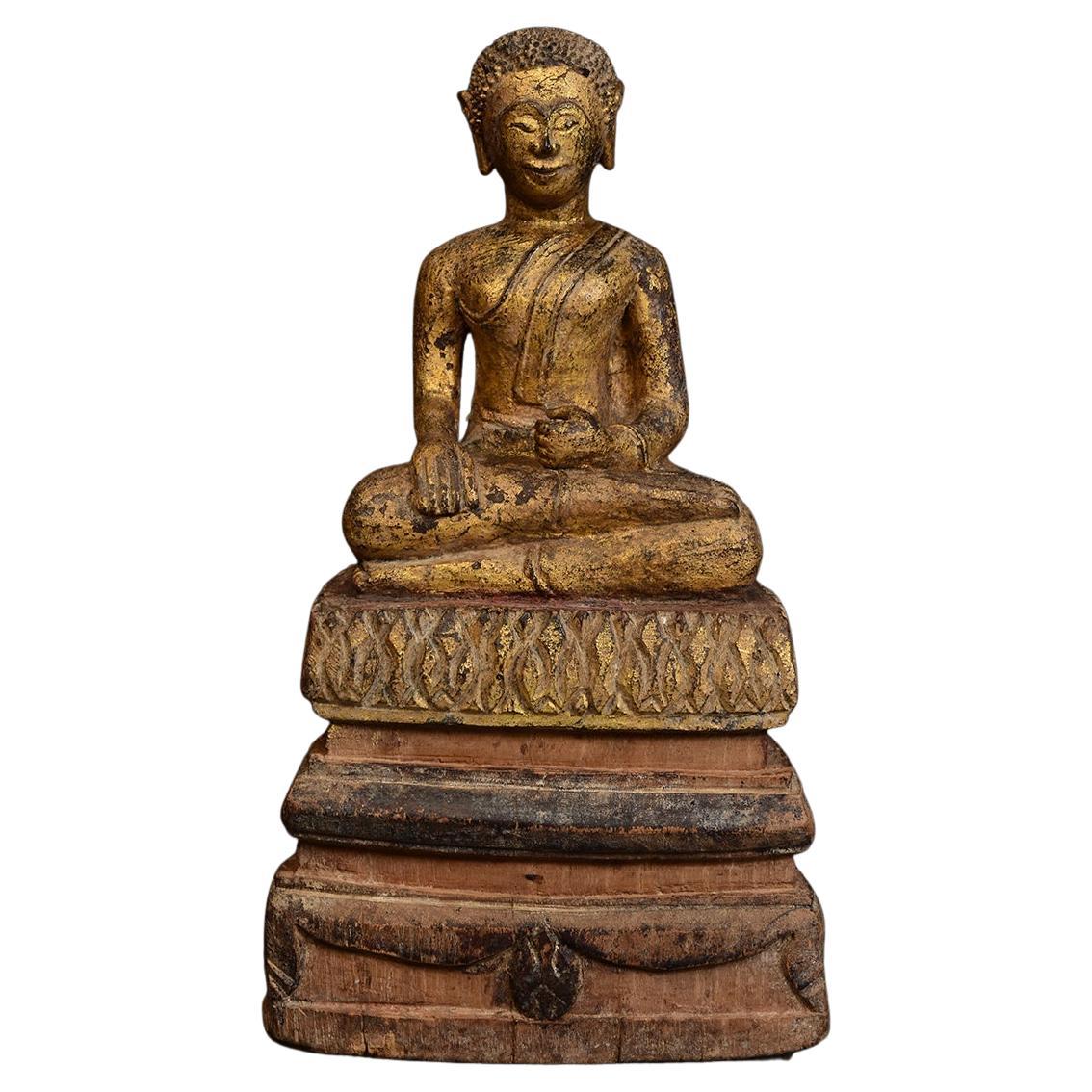 19. Jahrhundert, Antike Lanna Thai Holz sitzende Disciple / Monk / Buddha