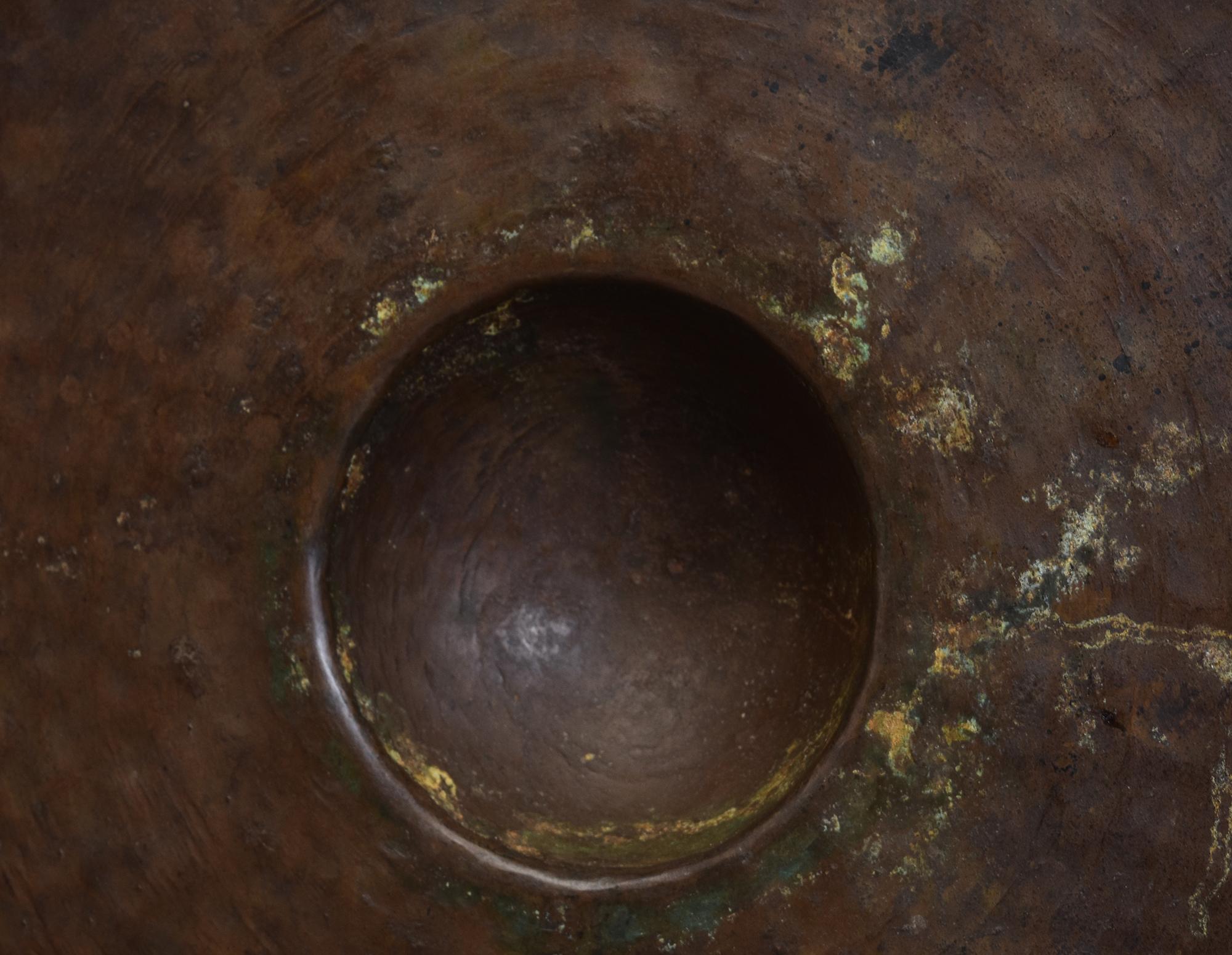 Antiker Laos Bronze-Kleiderständer mit Ständer aus dem 19. Jahrhundert im Angebot 5