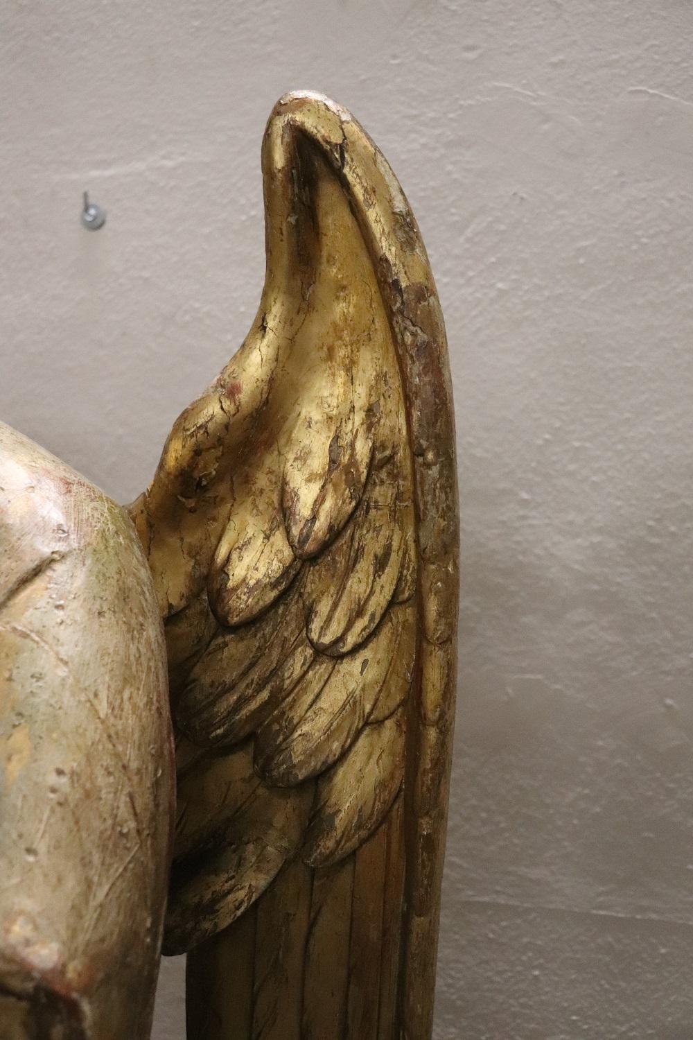 19th Century Antique Large Angel Sculpture in Hand Carved Wood In Good Condition For Sale In Casale Monferrato, IT