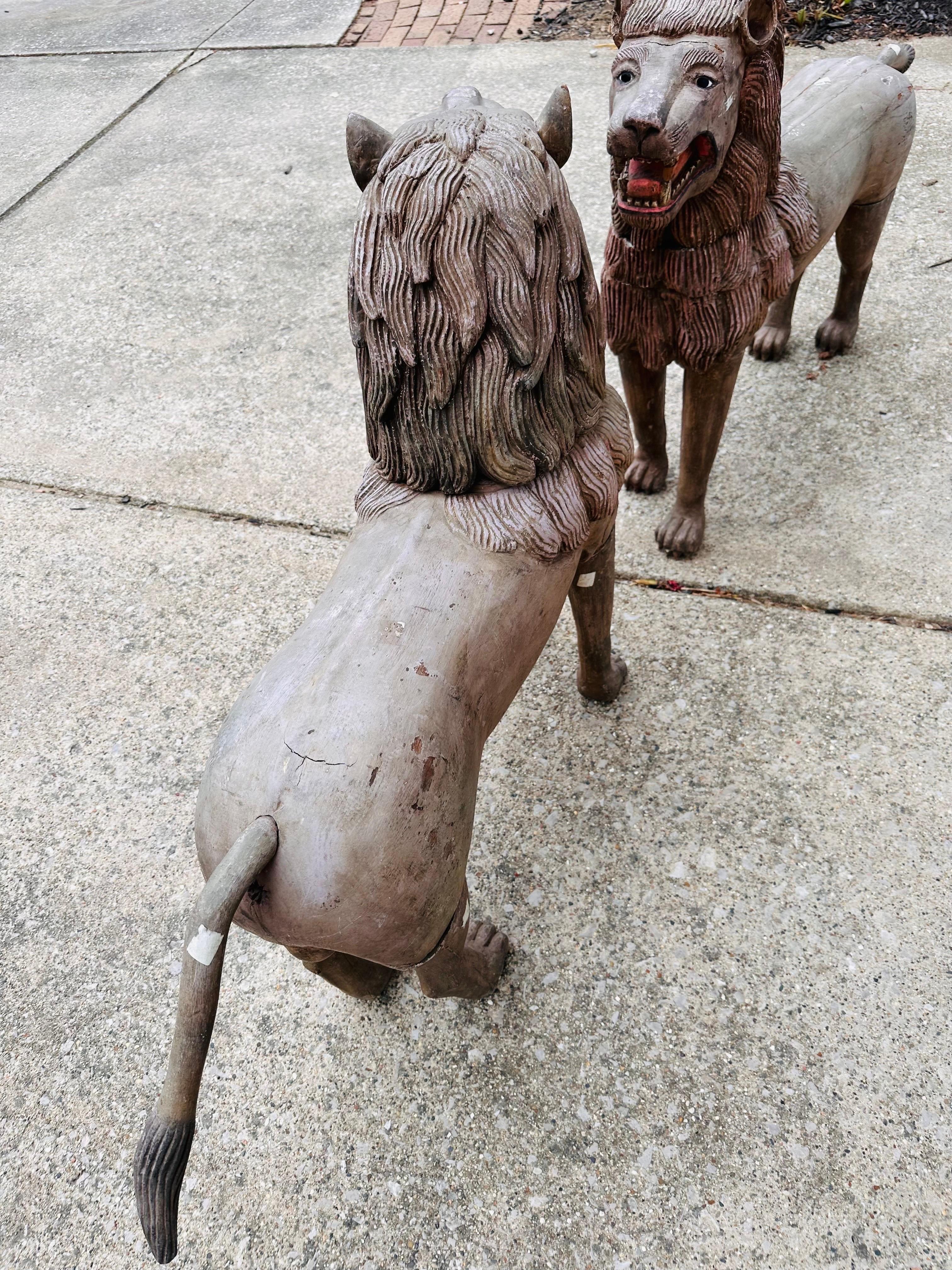 19th Century Antique Large Carved Wood Asian Lions a Pair For Sale 8