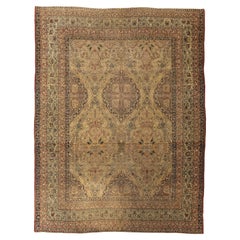 Antiker Lavar Kerman-Teppich aus dem 19. Jahrhundert