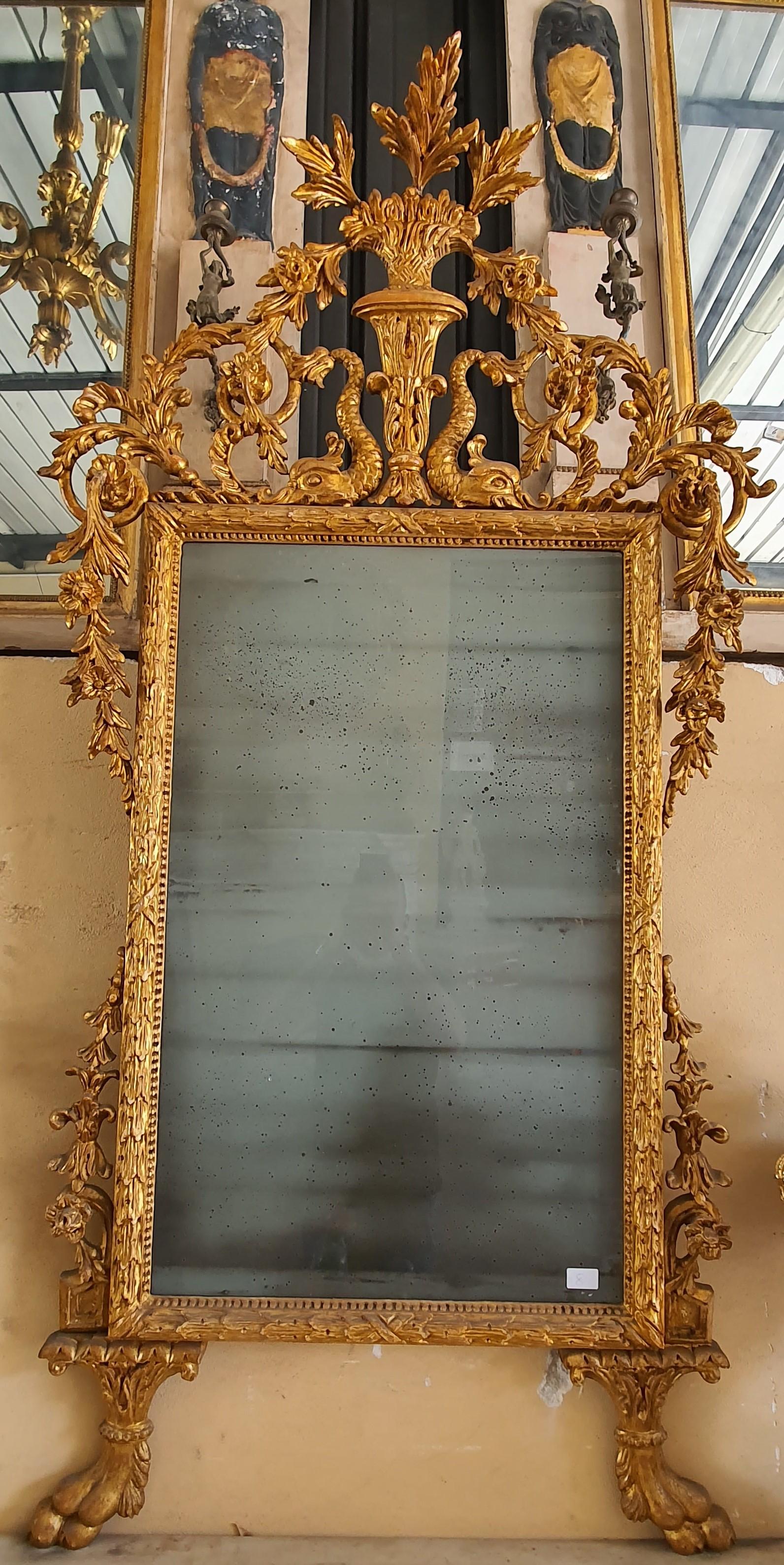 19th Century Antique Louis XVI Style Giltwood Mirror In Good Condition In PALERMO, IT