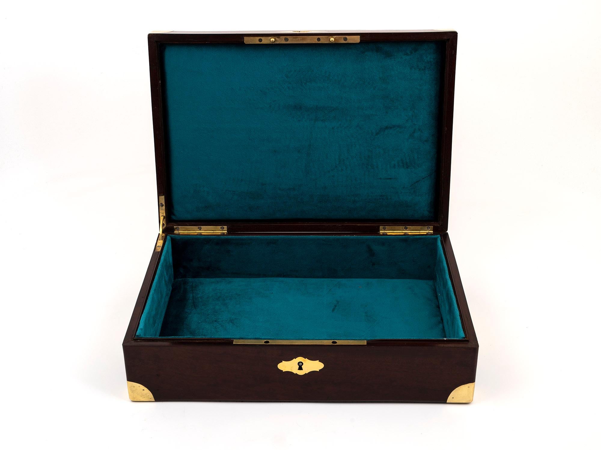 19th Century Antique Mahogany Despatch Box 3