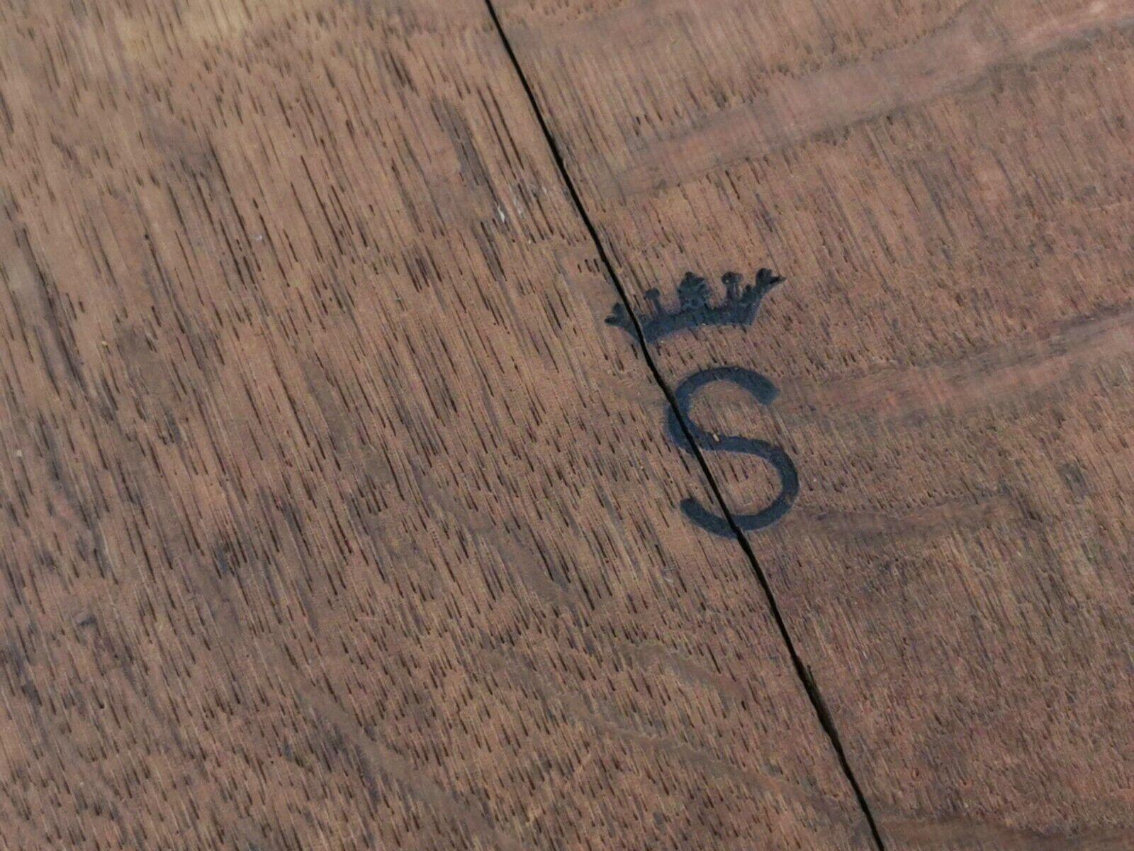 Antiker Mahagoni-Pembroke-Tisch mit königlicher Krone-Stempel aus dem 19. Jahrhundert im Zustand „Gut“ im Angebot in STOKE ON TRENT, GB