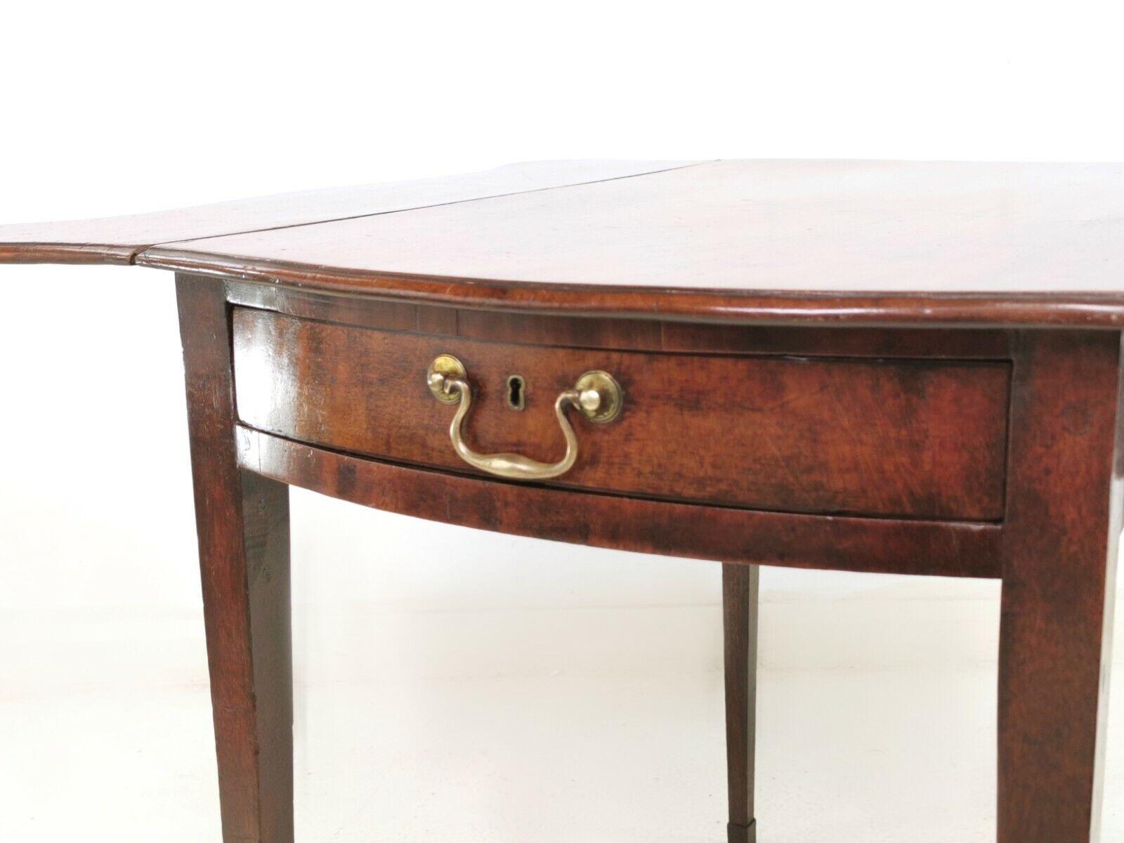 19th Century Antique Mahogany Royal Crown Stamped Pembroke Table For Sale 2