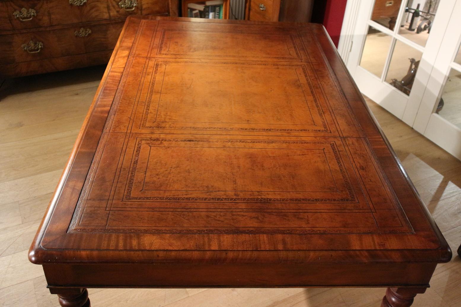 Mid-19th Century 19th Century Antique Mahogany Writing Table