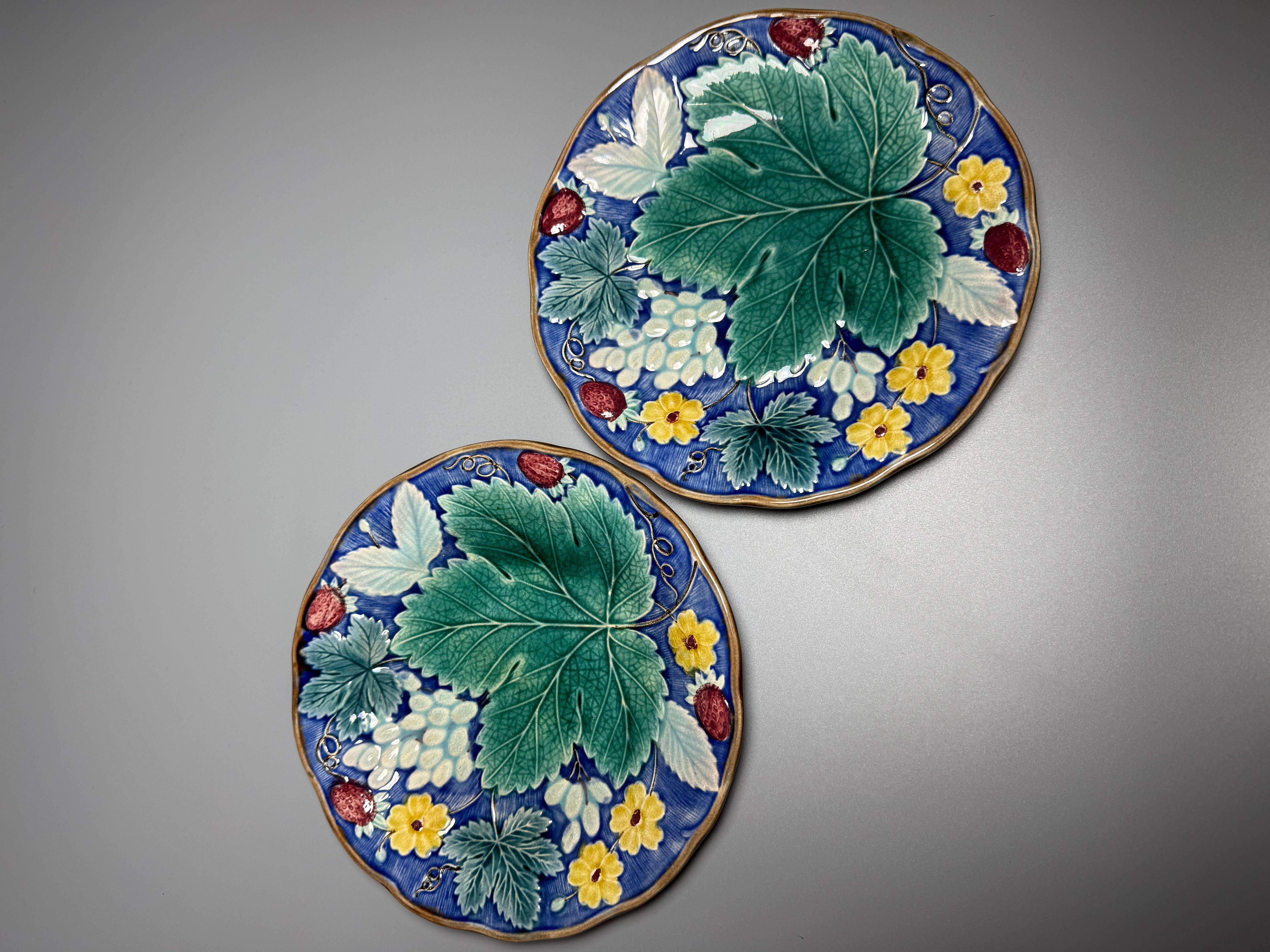Art Nouveau Majolica Plate Gustavsberg Sweden 1860-1890 For Sale 4