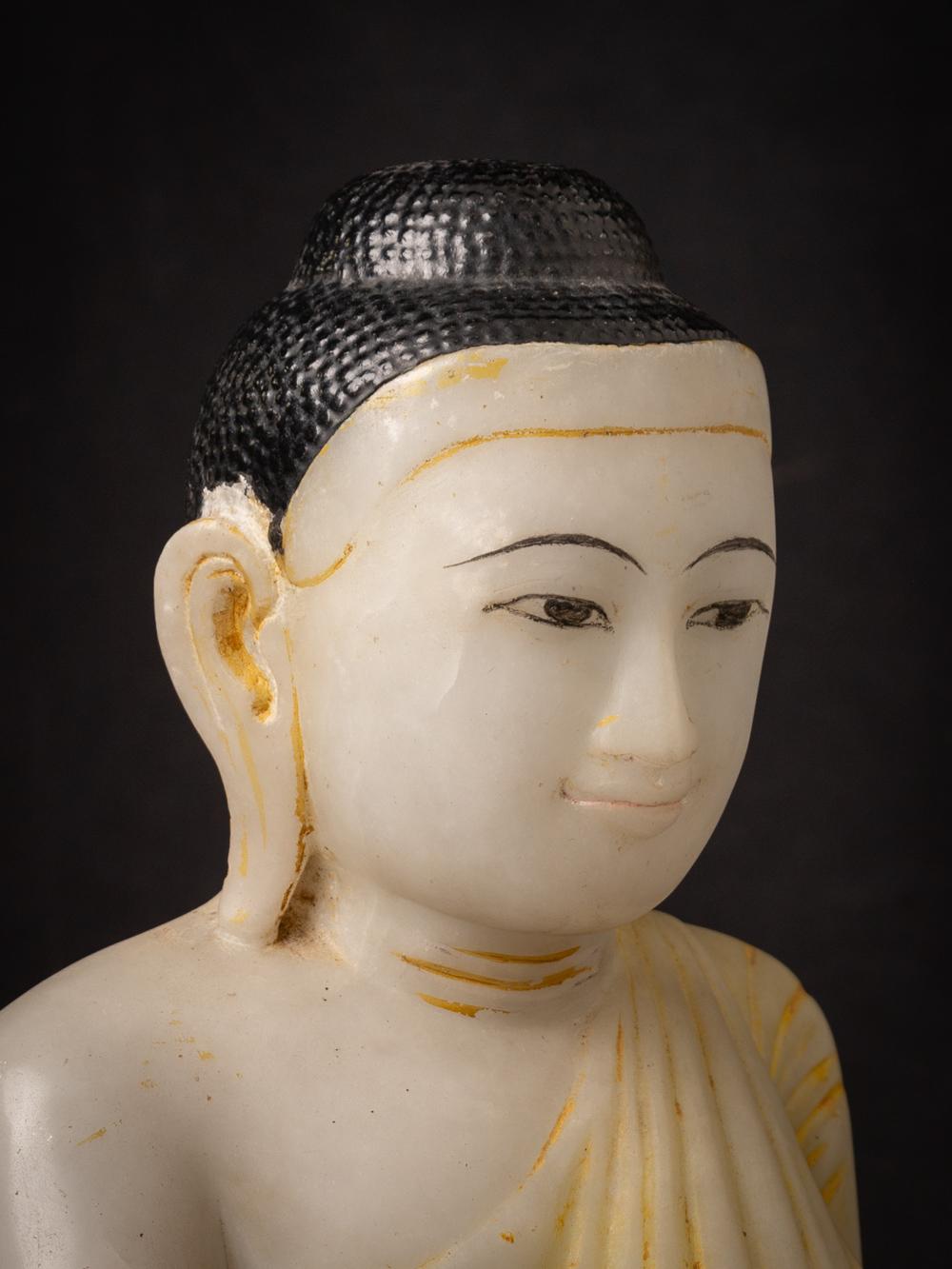 19th Century Antique marble Burmese Buddha statue from Burma - Original Buddhas For Sale 1