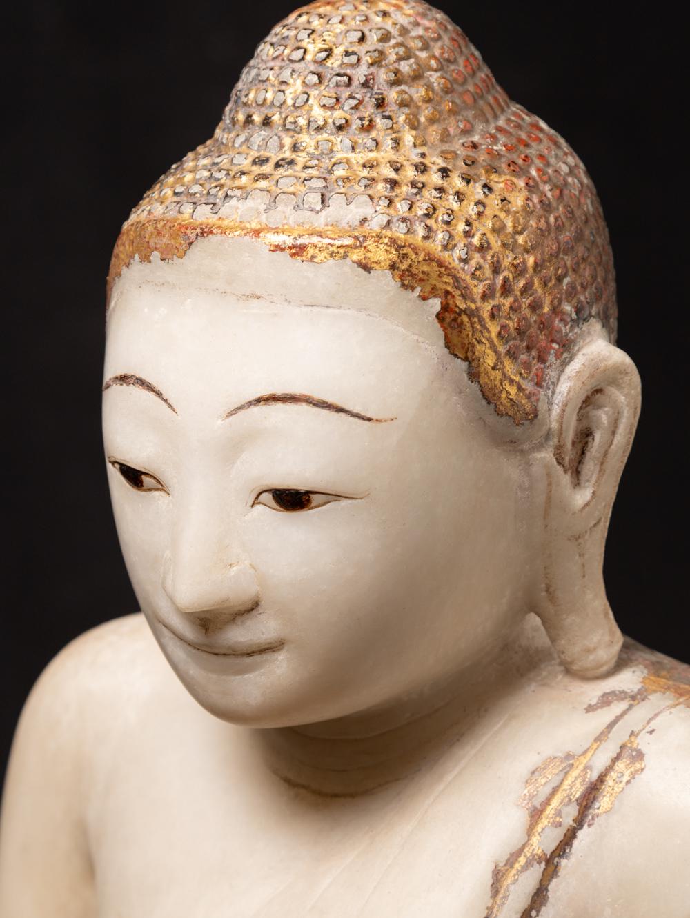 19th century Antique marble Burmese Mandalay Buddha from Burma For Sale 2
