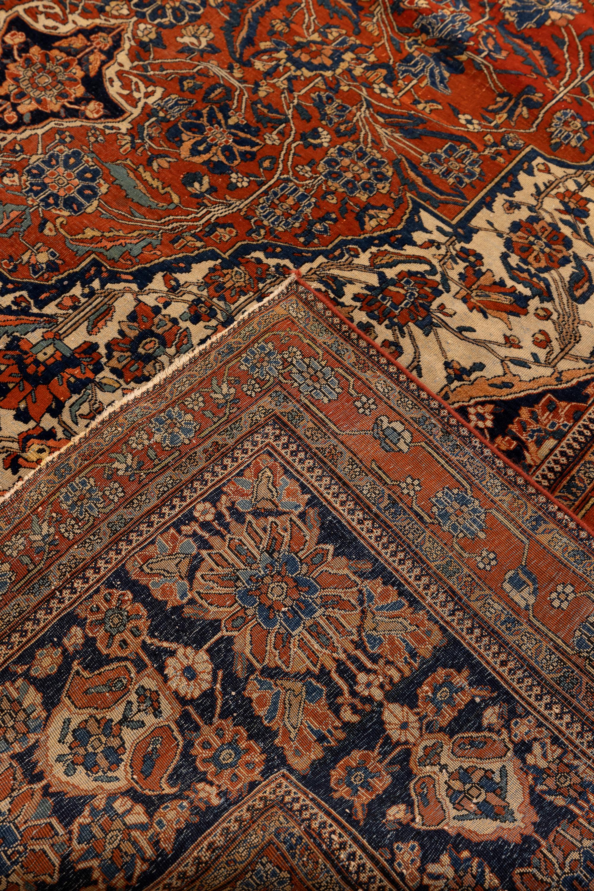 Alfombra antigua Mohtasham Kashan del siglo XIX en lana azul marino, óxido y marfil en venta 4