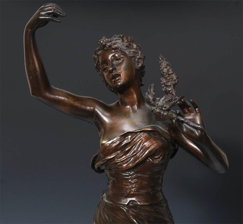 Antike Henri Louis Levasseur weibliche Bronzejungfrau in Museumsqualität, 19. Jahrhundert im Zustand „Gut“ im Angebot in New York, NY
