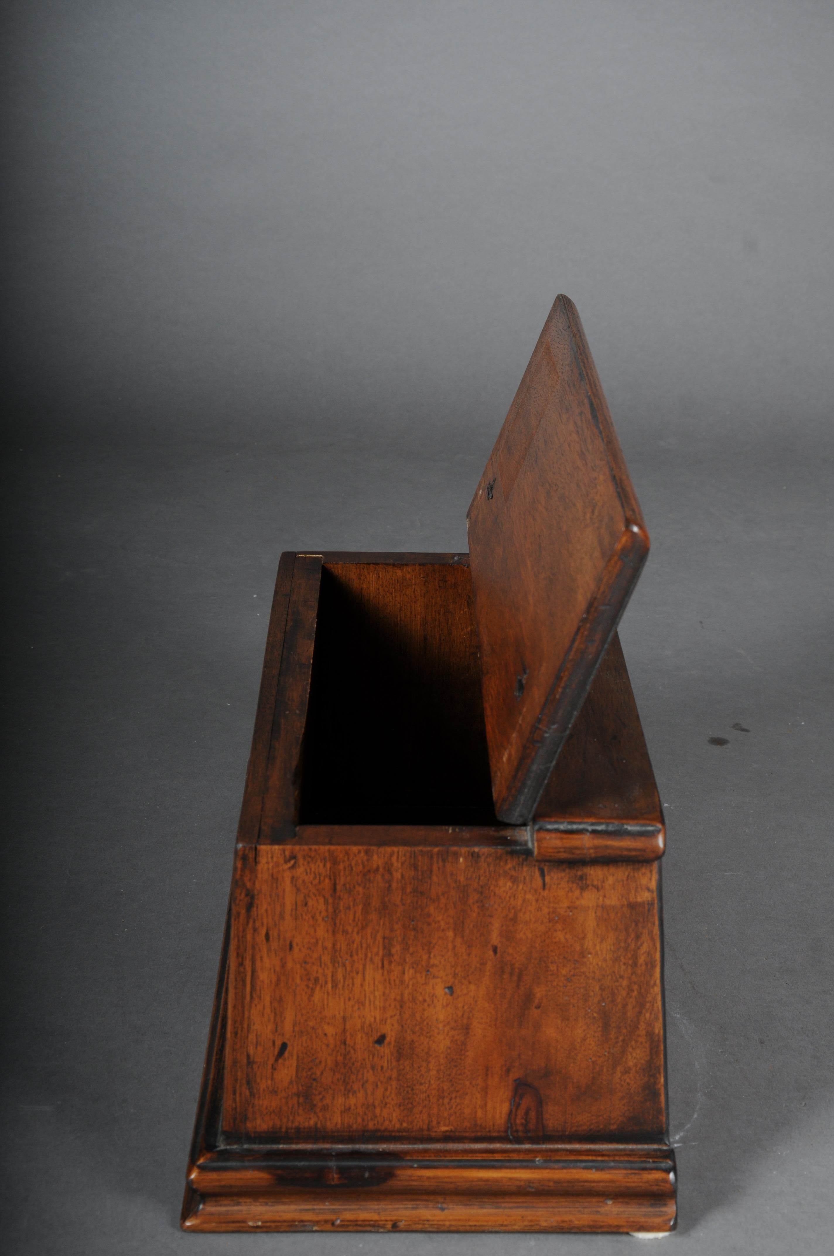 Antike Aktentasche/Schachtel aus Eiche aus dem 19. Jahrhundert, Deutschland im Angebot 9