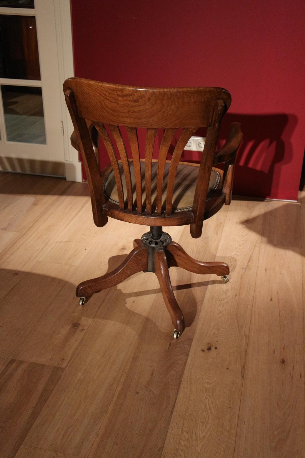 English 19th Century Antique Oak Office Chair