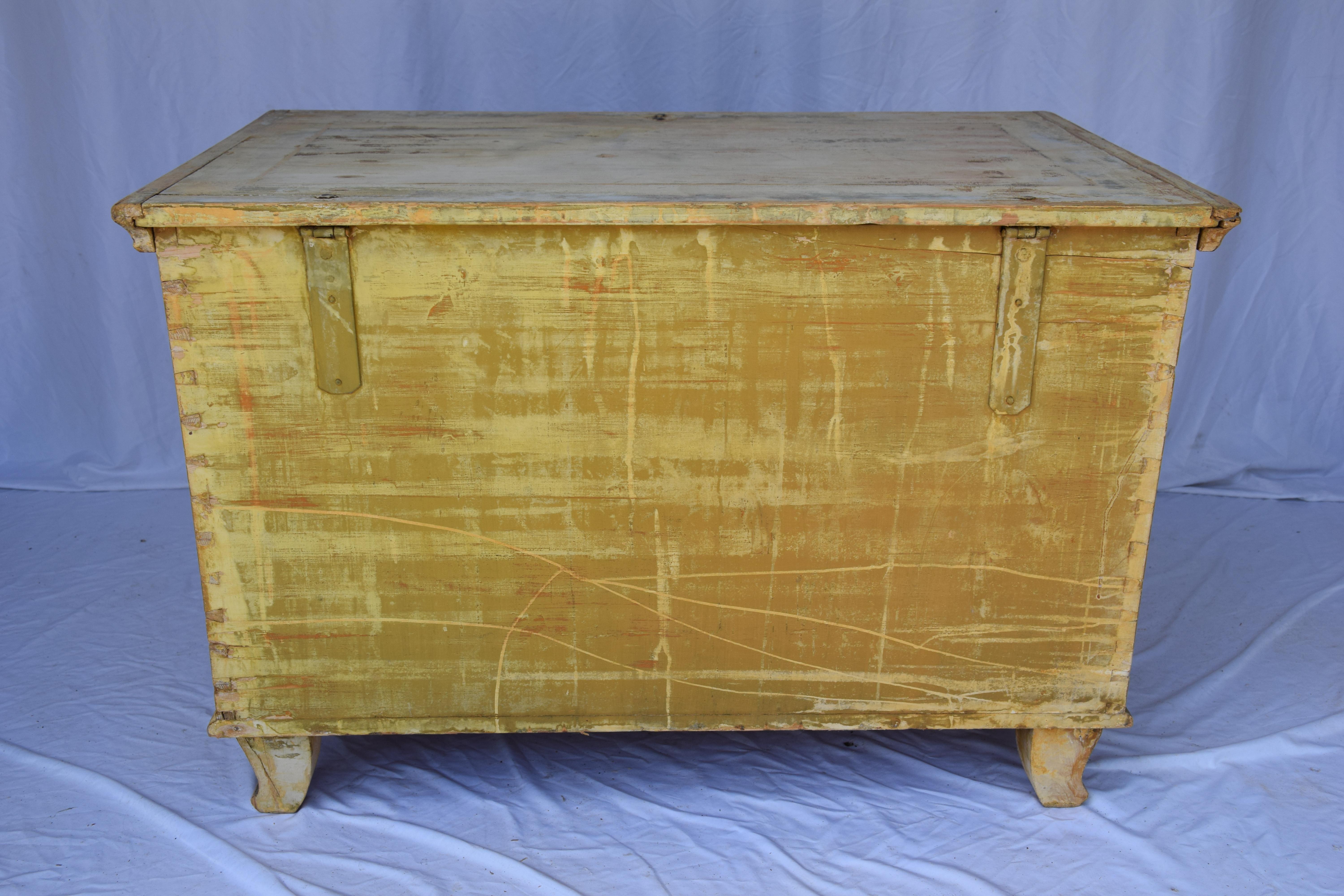 19th Century Antique Painted Flat Top Trunk For Sale 8