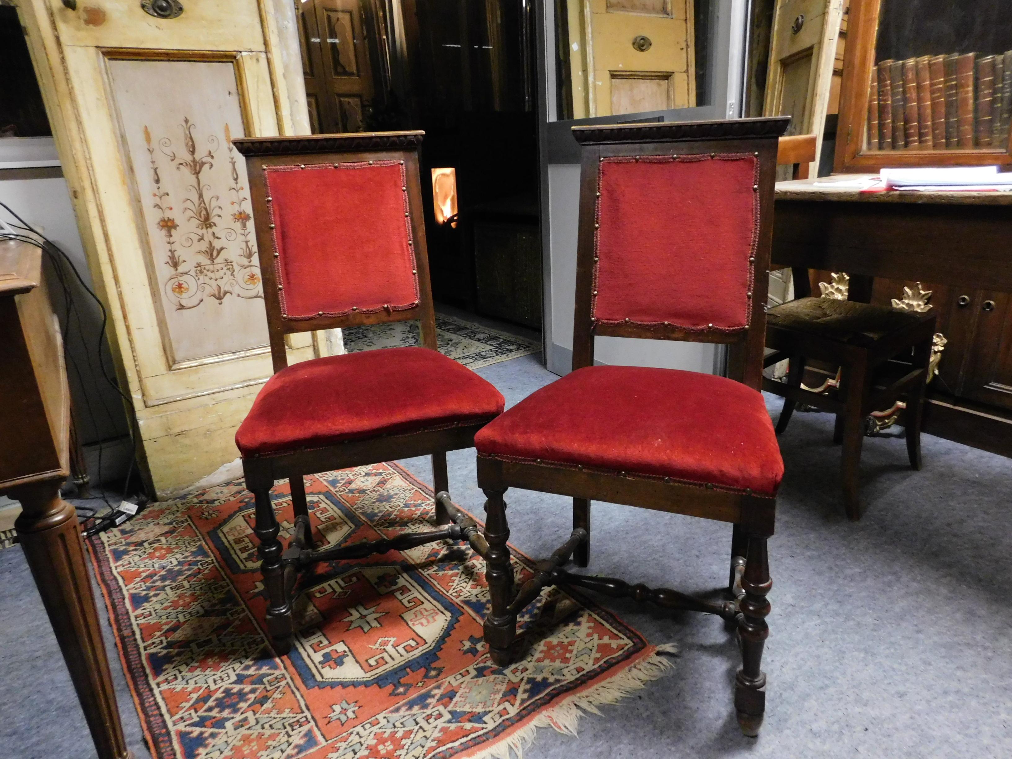 italien Paire de chaises, fauteuils, velours rouge, bois avec armatures, Italie, 19e siècle en vente