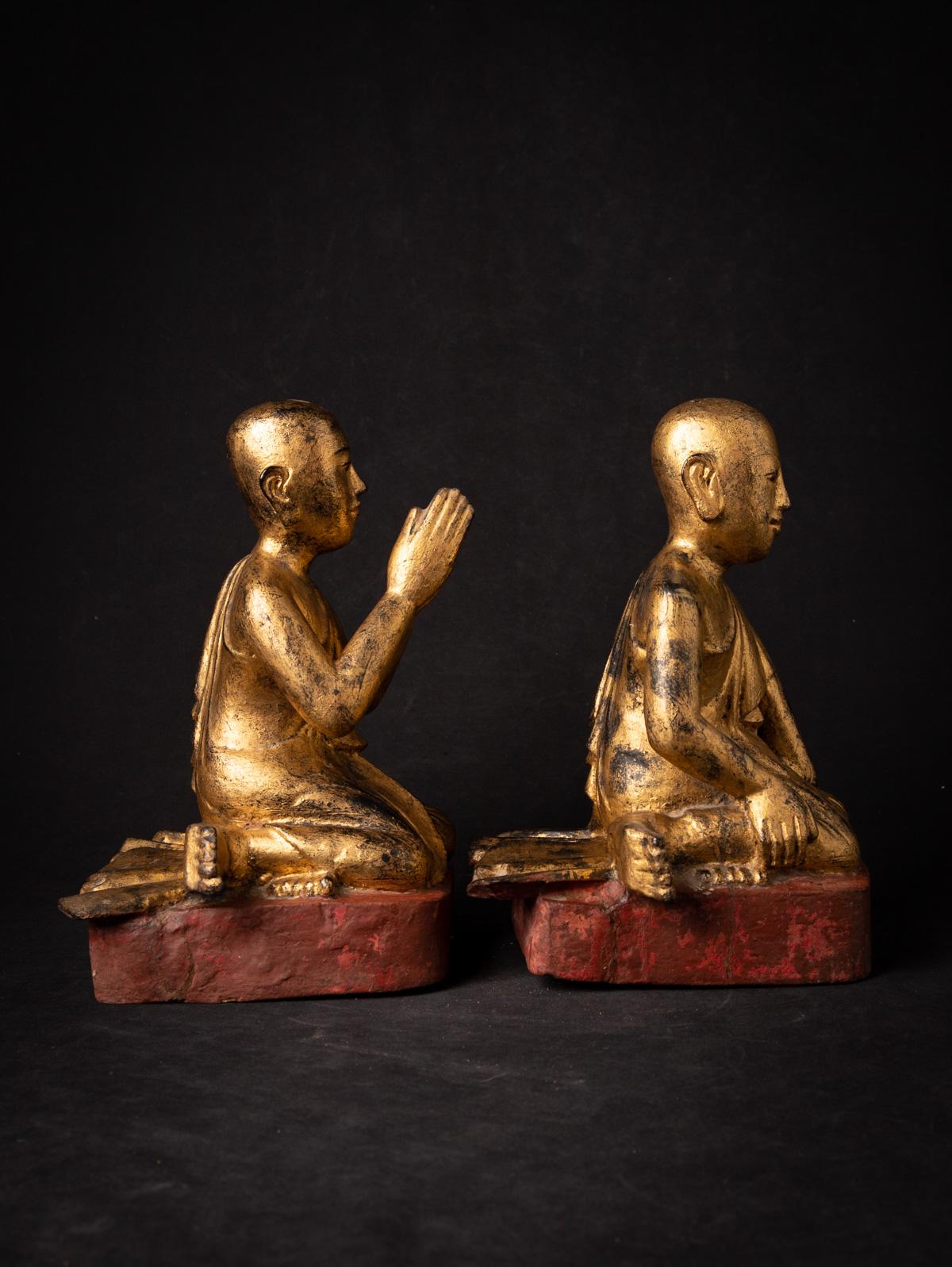 19th Century Antique pair of wooden Burmese Monk statues in Namaskara Mudra For Sale 12
