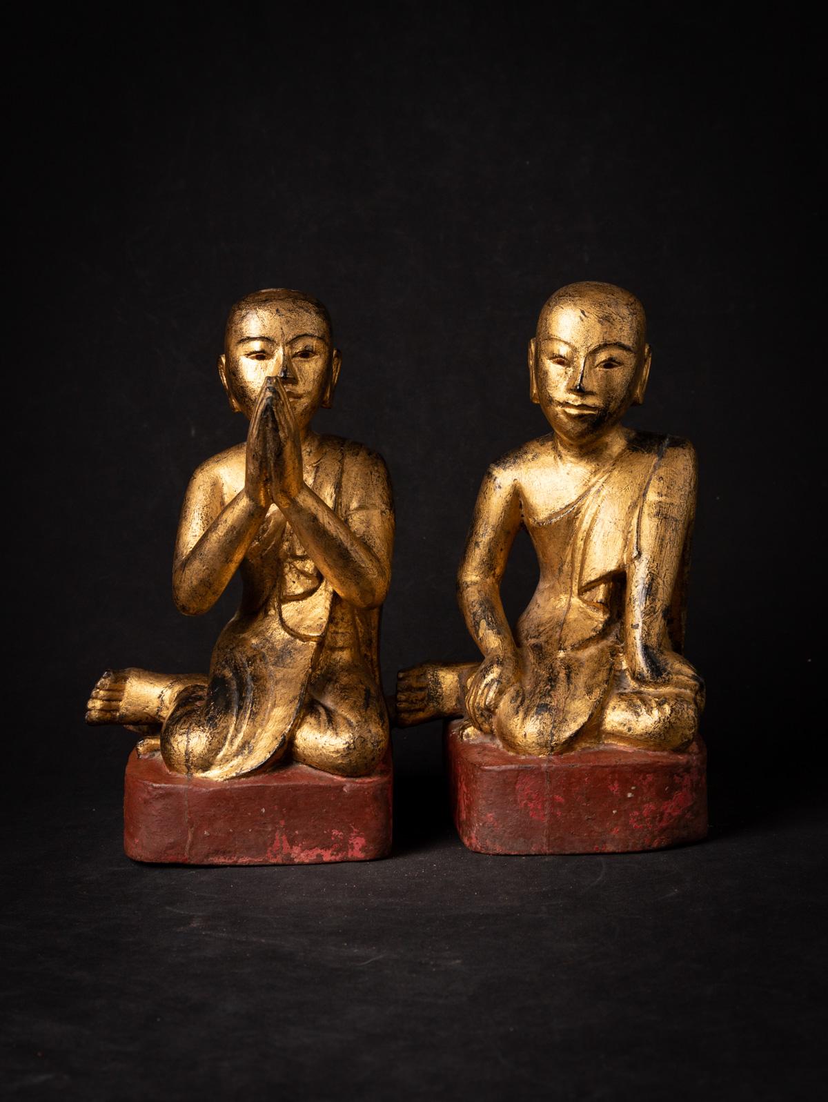19th Century Antique pair of wooden Burmese Monk statues in Namaskara Mudra For Sale 16