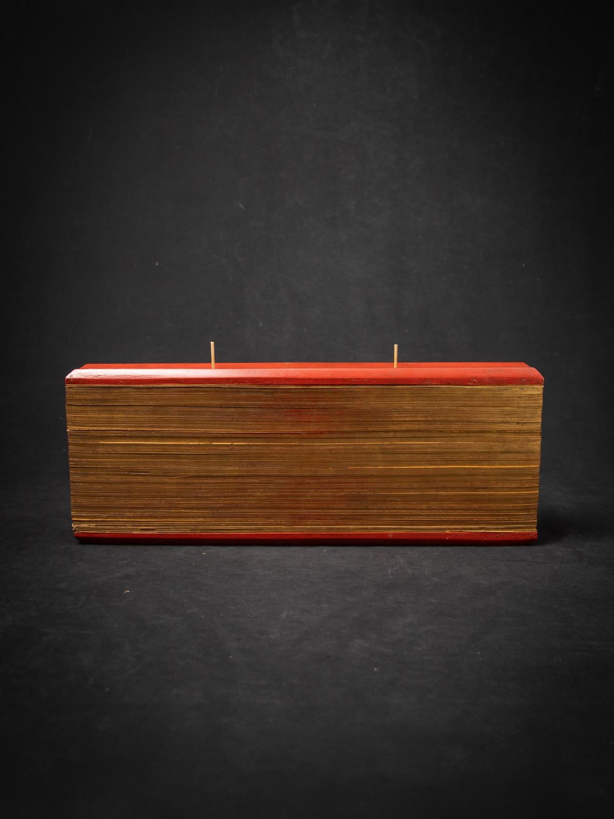 Livre de manuscrits antique du 19ème siècle en feuille de palmier de Birmanie en vente 2