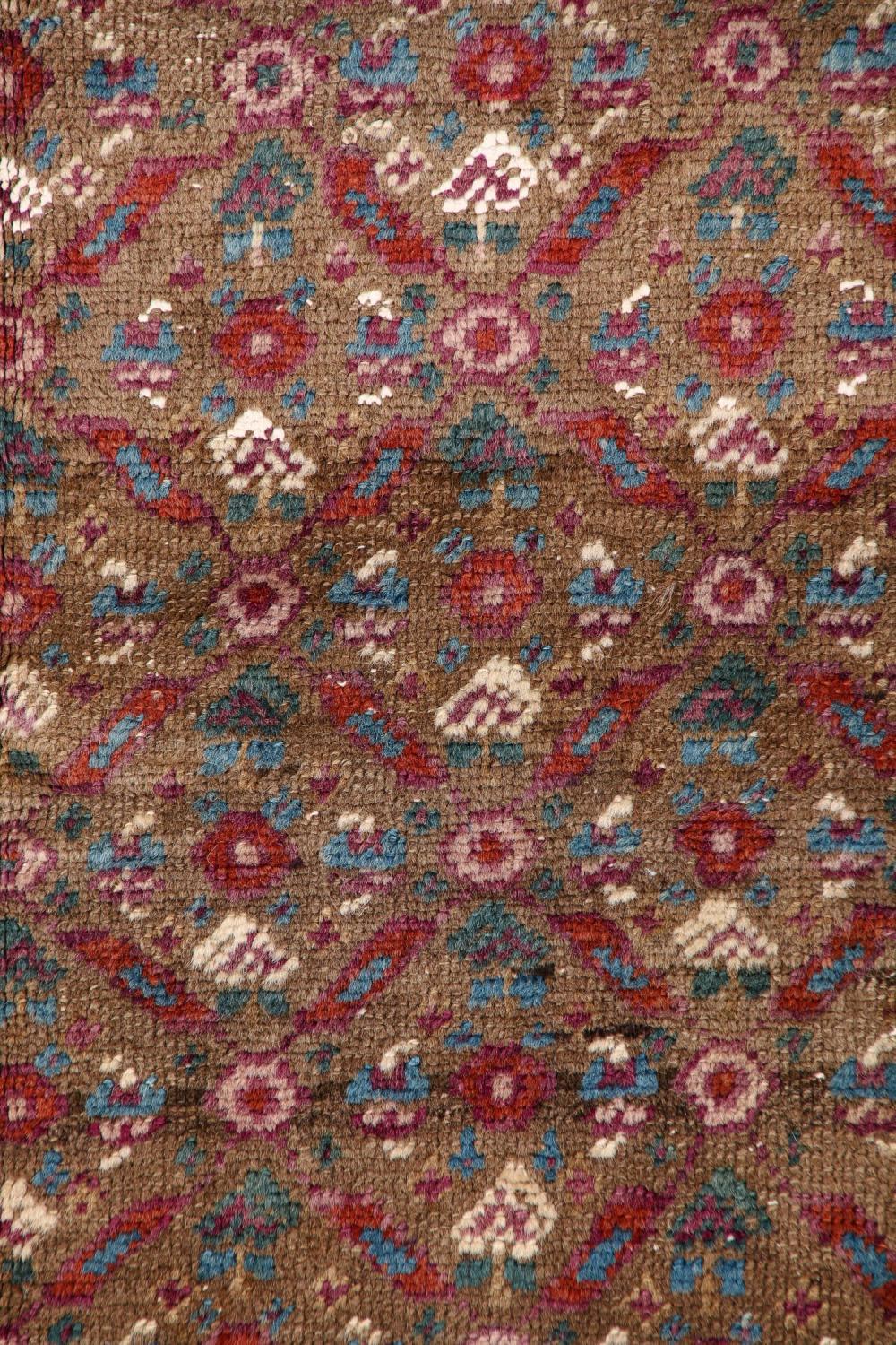 Antiker persischer Bakshaish-Teppich aus dem 19. Jahrhundert (Persisch) im Angebot