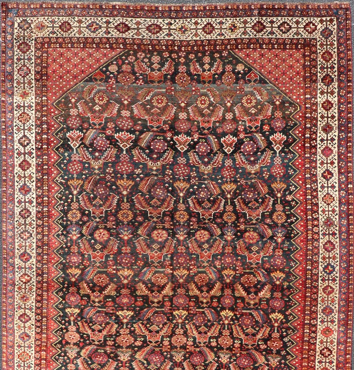 Noué à la main Tapis persan ancien Qashqai du 19ème siècle  6' x 9'3