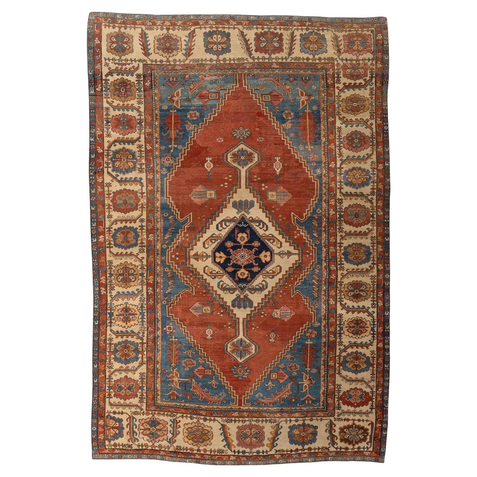 19th Century Antique Persian Serapi Carpet For Sale