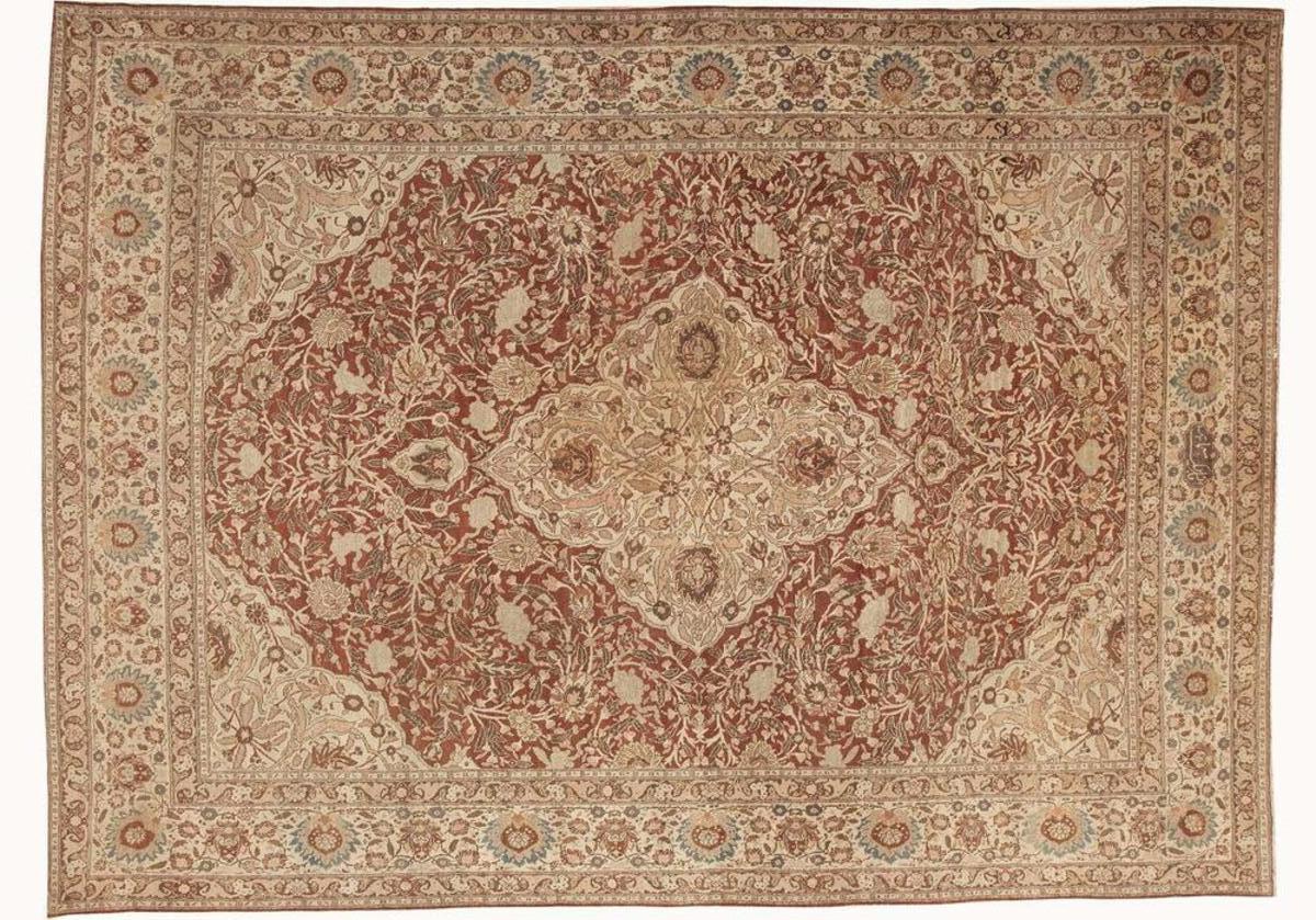 Tapis persan ancien de Tabriz du 19ème siècle en vente 4