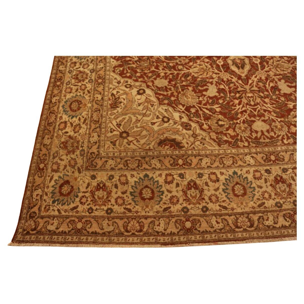 Tapis persan ancien de Tabriz du 19ème siècle en vente 2
