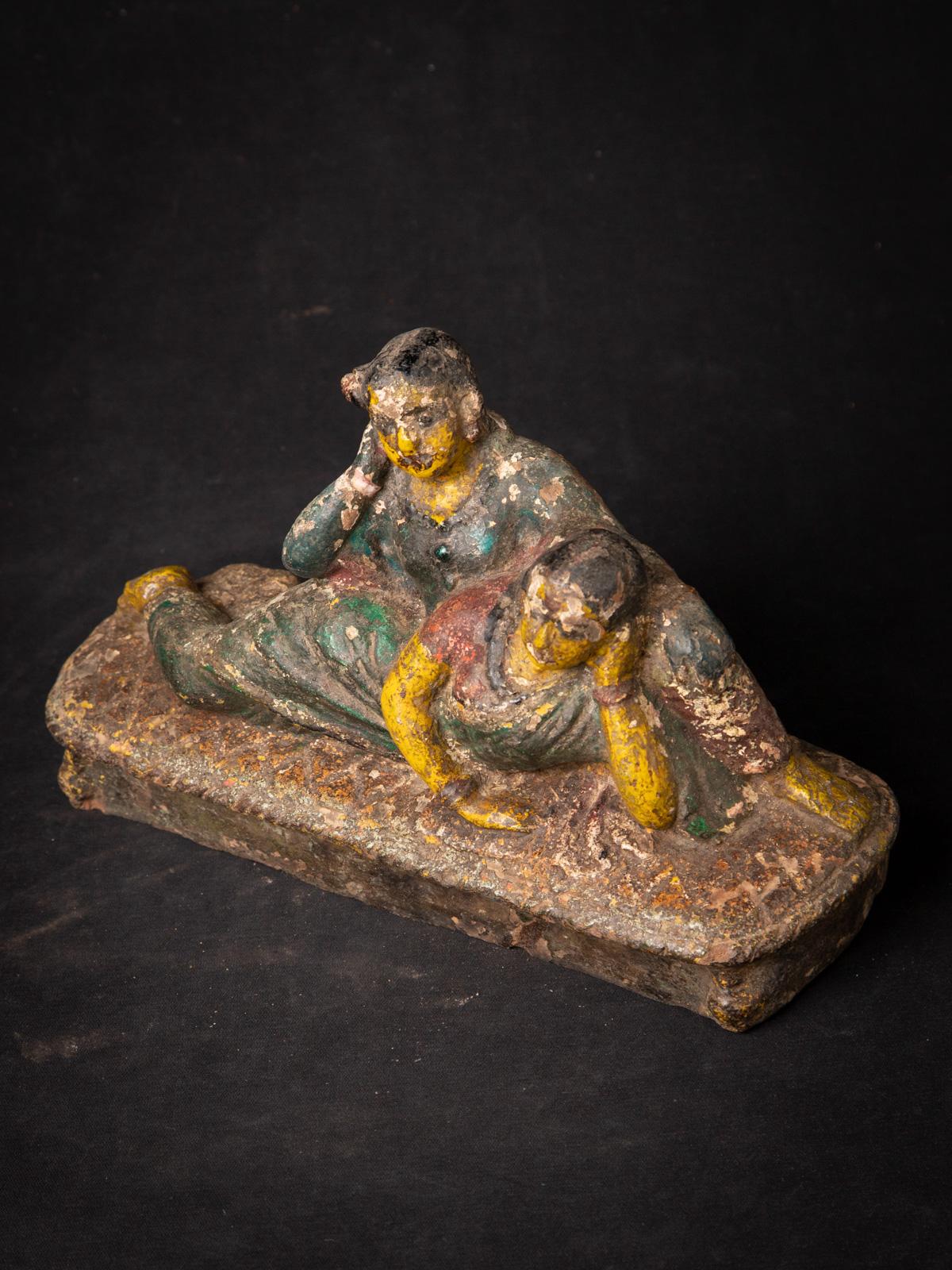 19th century Antique pottery Radha and Krishna statue from India For Sale 1