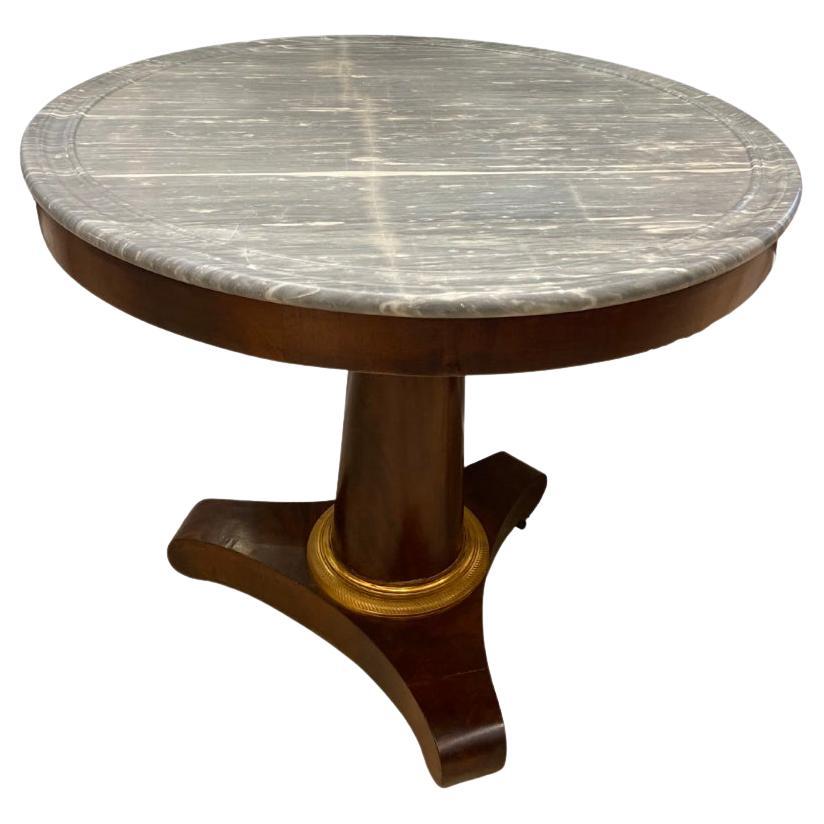 Table centrale ronde française ancienne du 19ème siècle avec plateau en marbre
