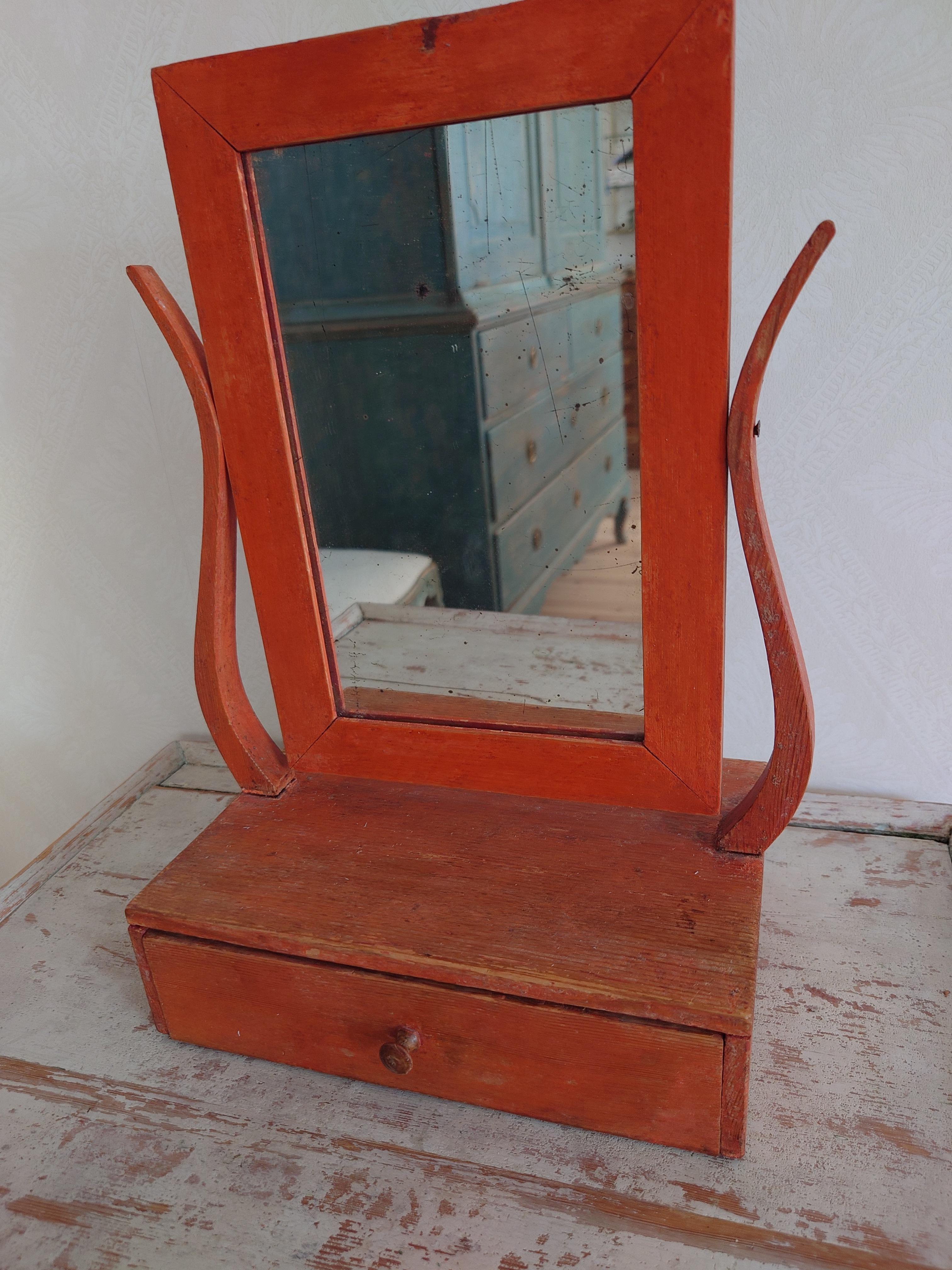 Peint d'origine suédoise rustique du 19ème siècle  Miroir de table Empire en vente 9