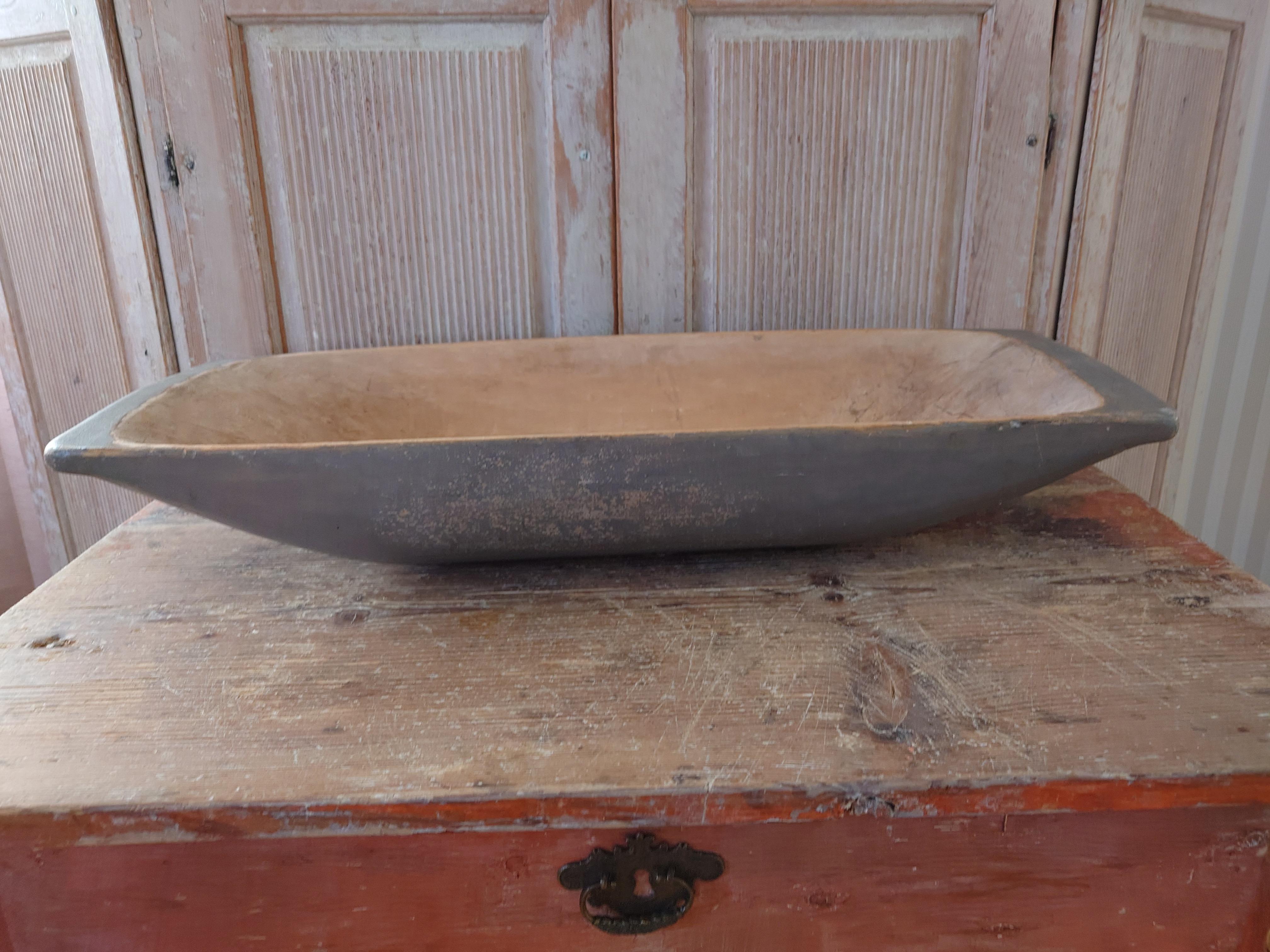Antico rustico del XIX secolo  Vassoio svedese  ciotola con vernice originale in vendita 1